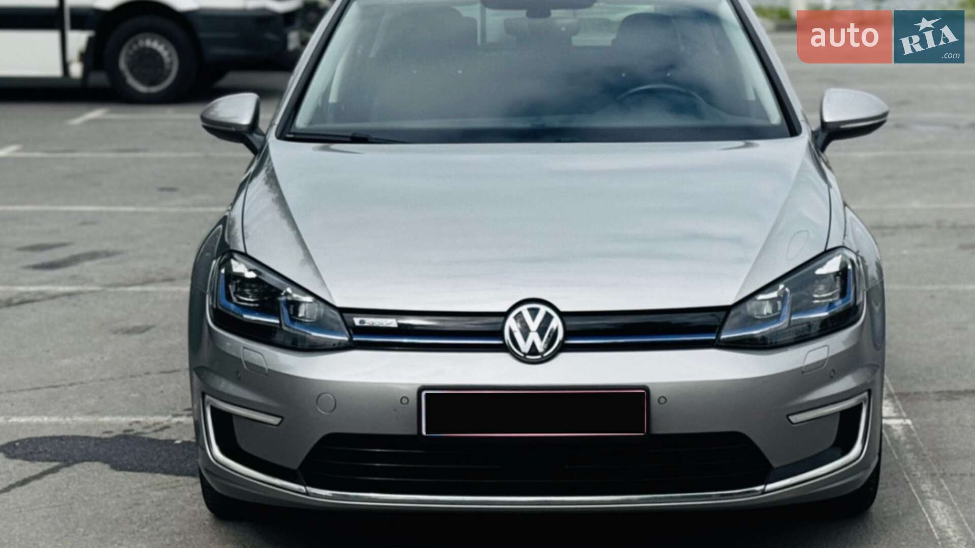 VOLKSWAGEN E-GOLF 2017
