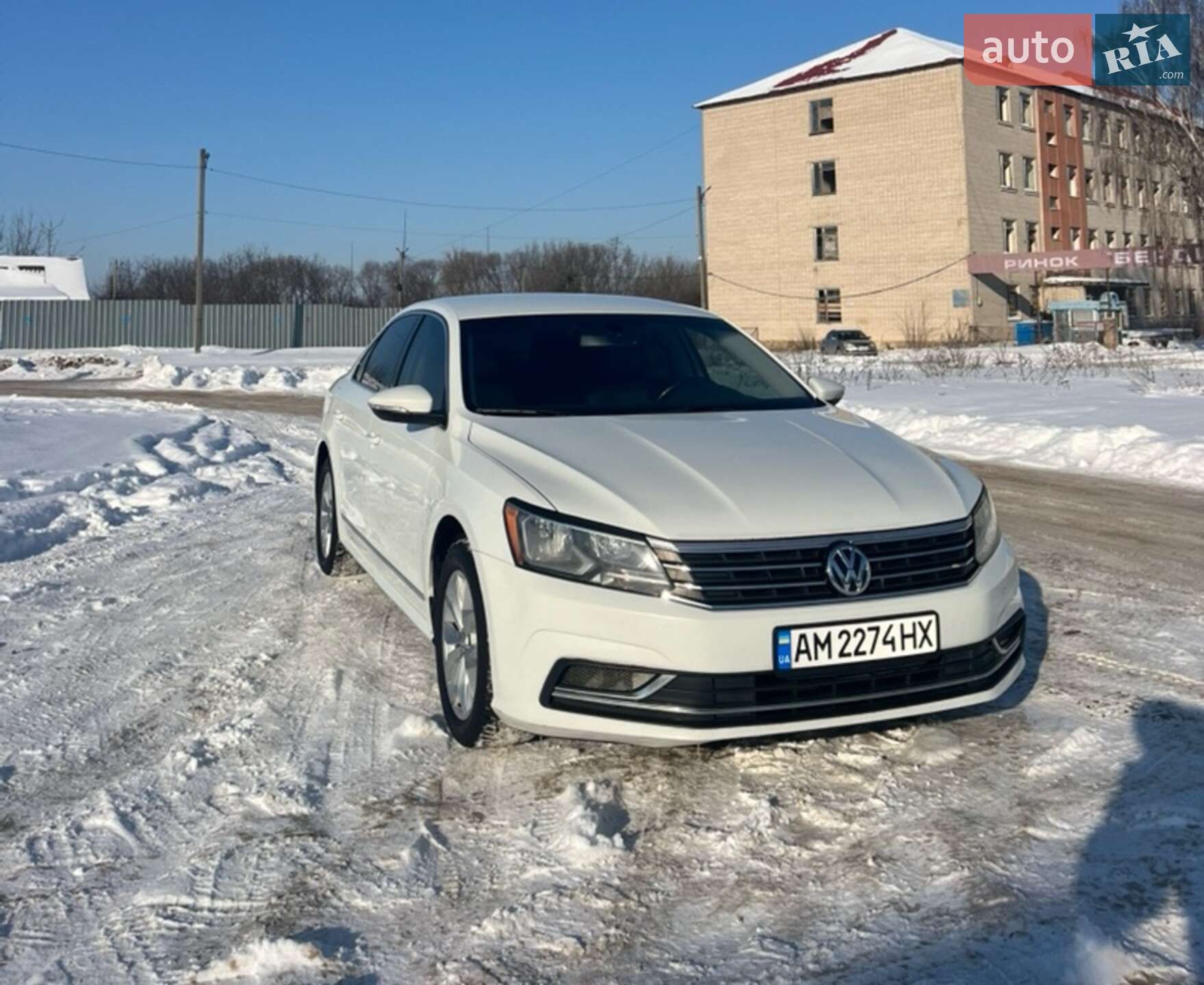 VOLKSWAGEN PASSAT 2016