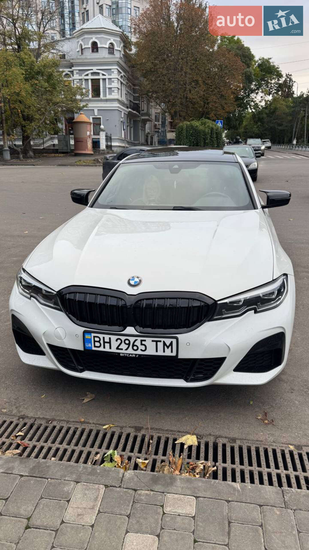 Головне фото звіту автомобіля BMW 330I 2021