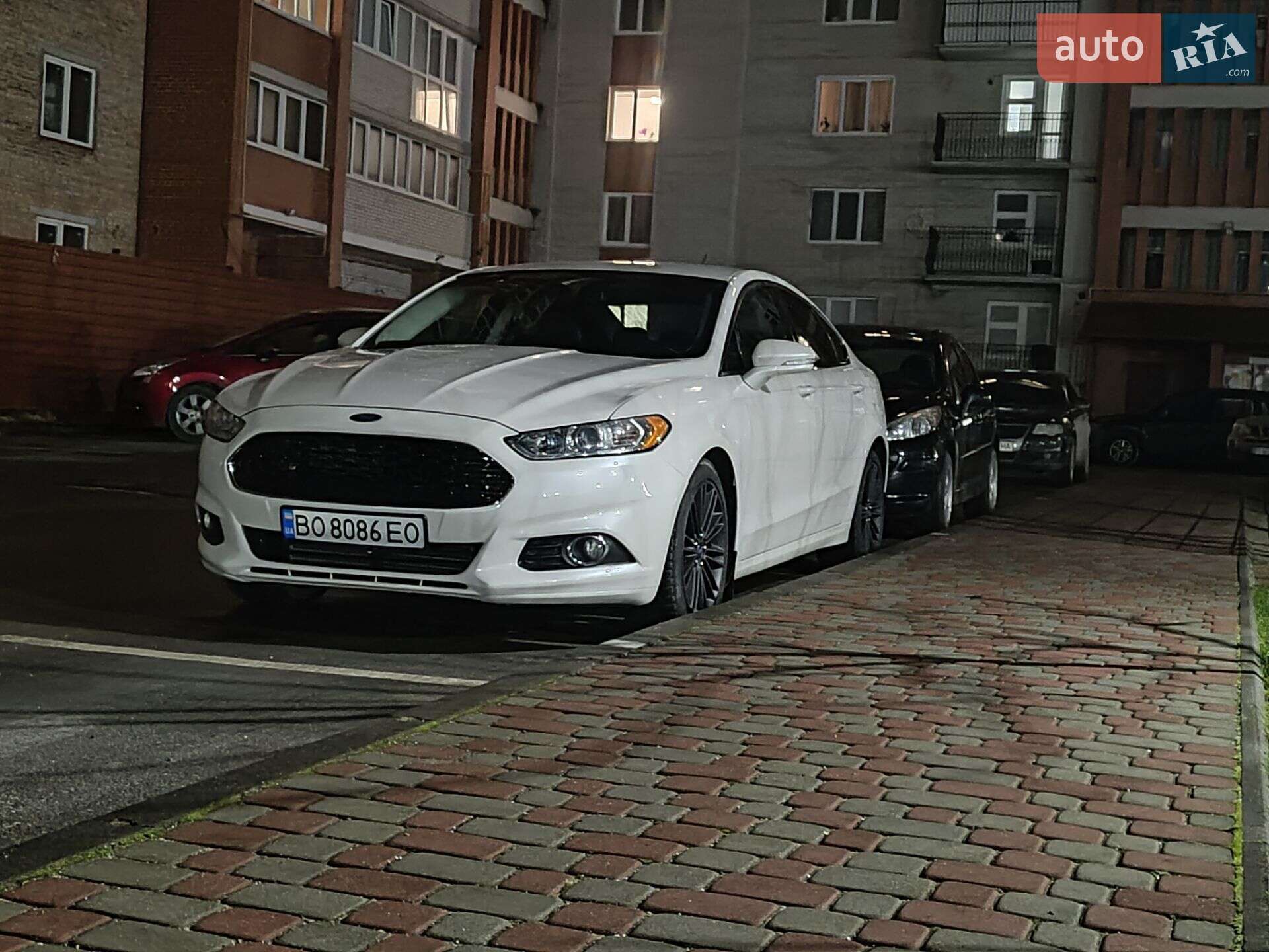 Головне фото звіту автомобіля FORD FUSION 2015