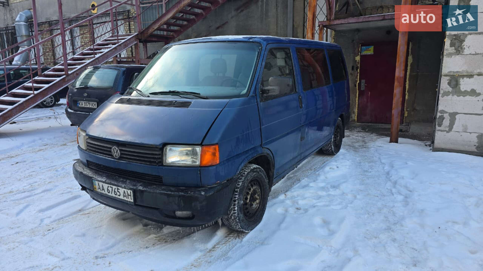 VOLKSWAGEN TRANSPORTER 2001