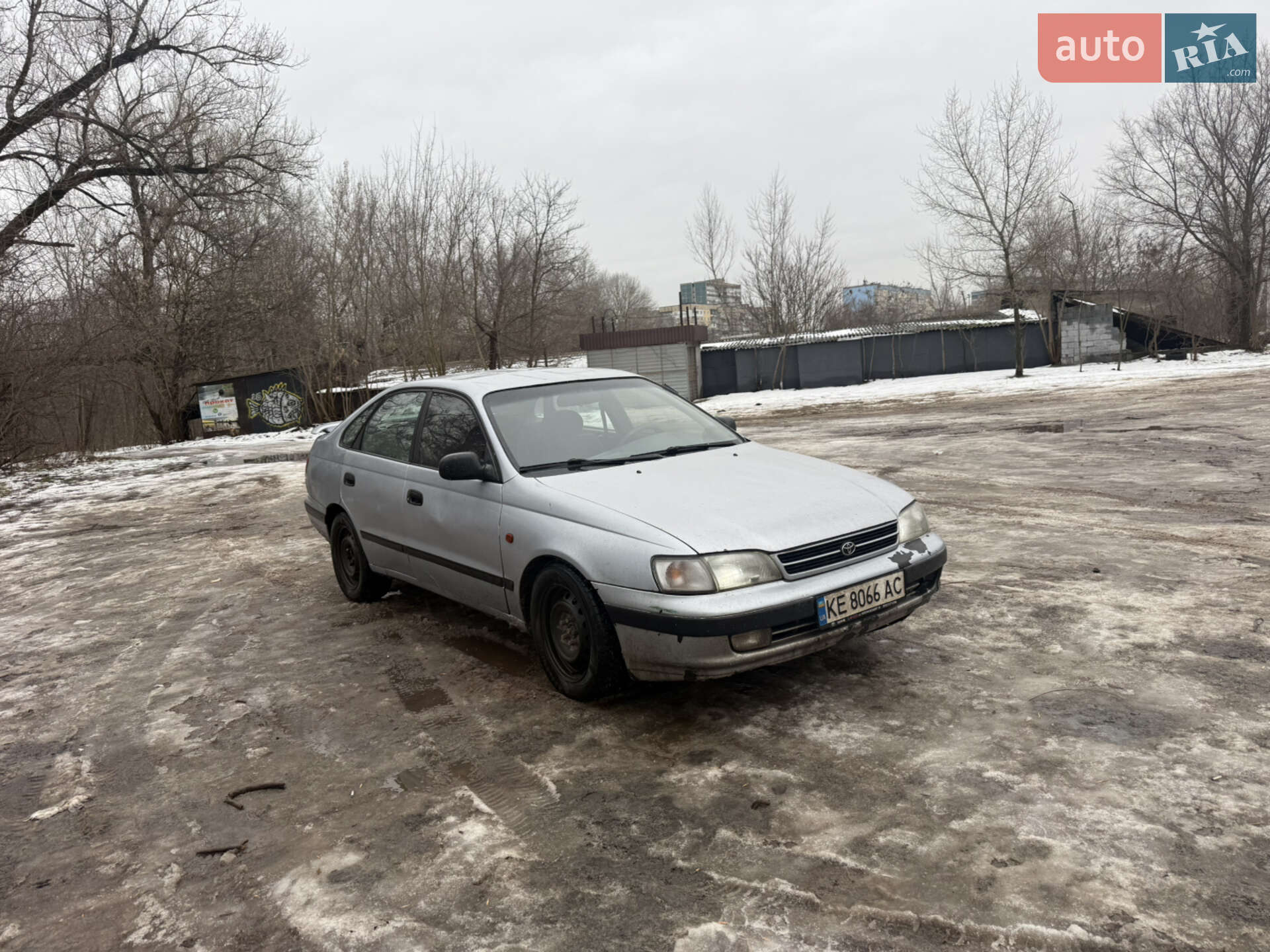 TOYOTA CARINA 1995