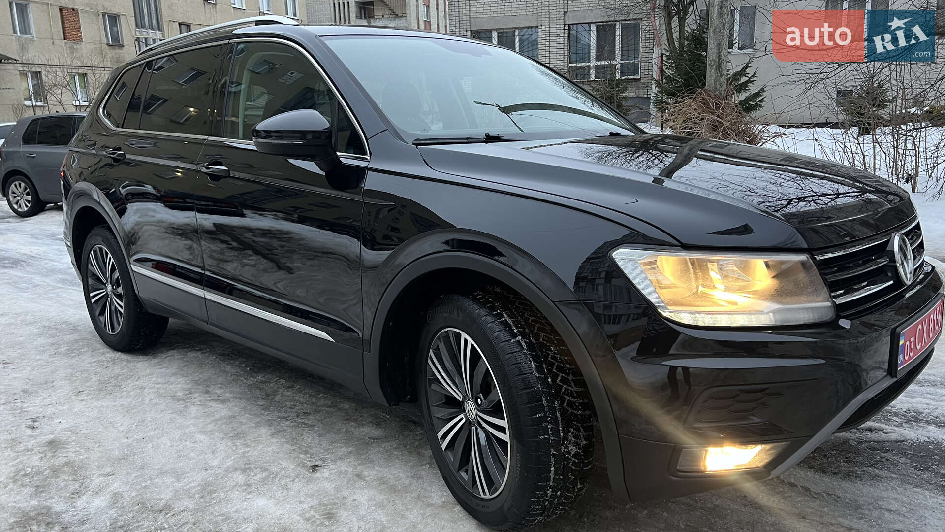 VOLKSWAGEN TIGUAN 2017