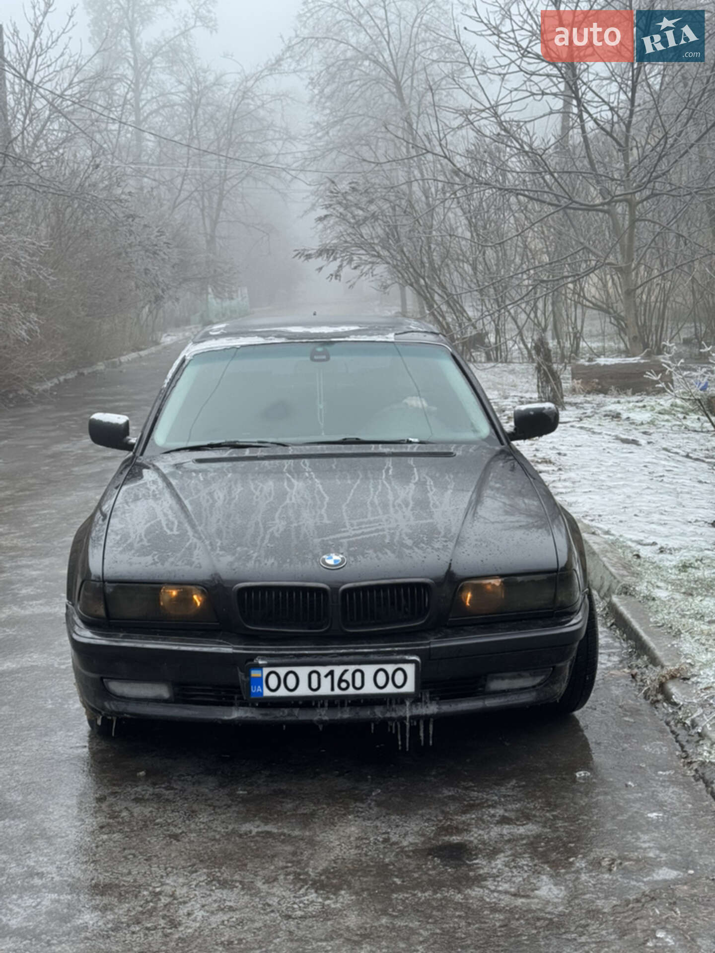 BMW 735I 1999