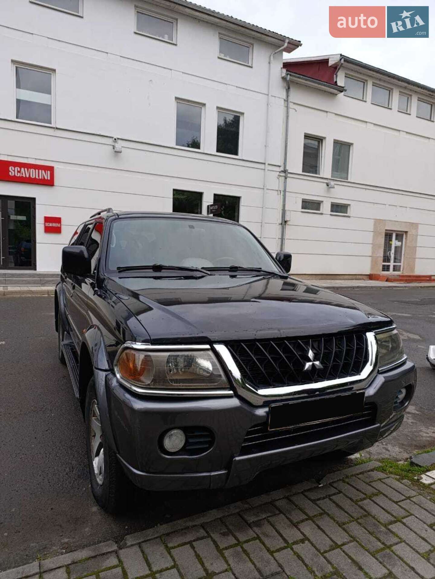 MITSUBISHI PAJERO SPORT 2004