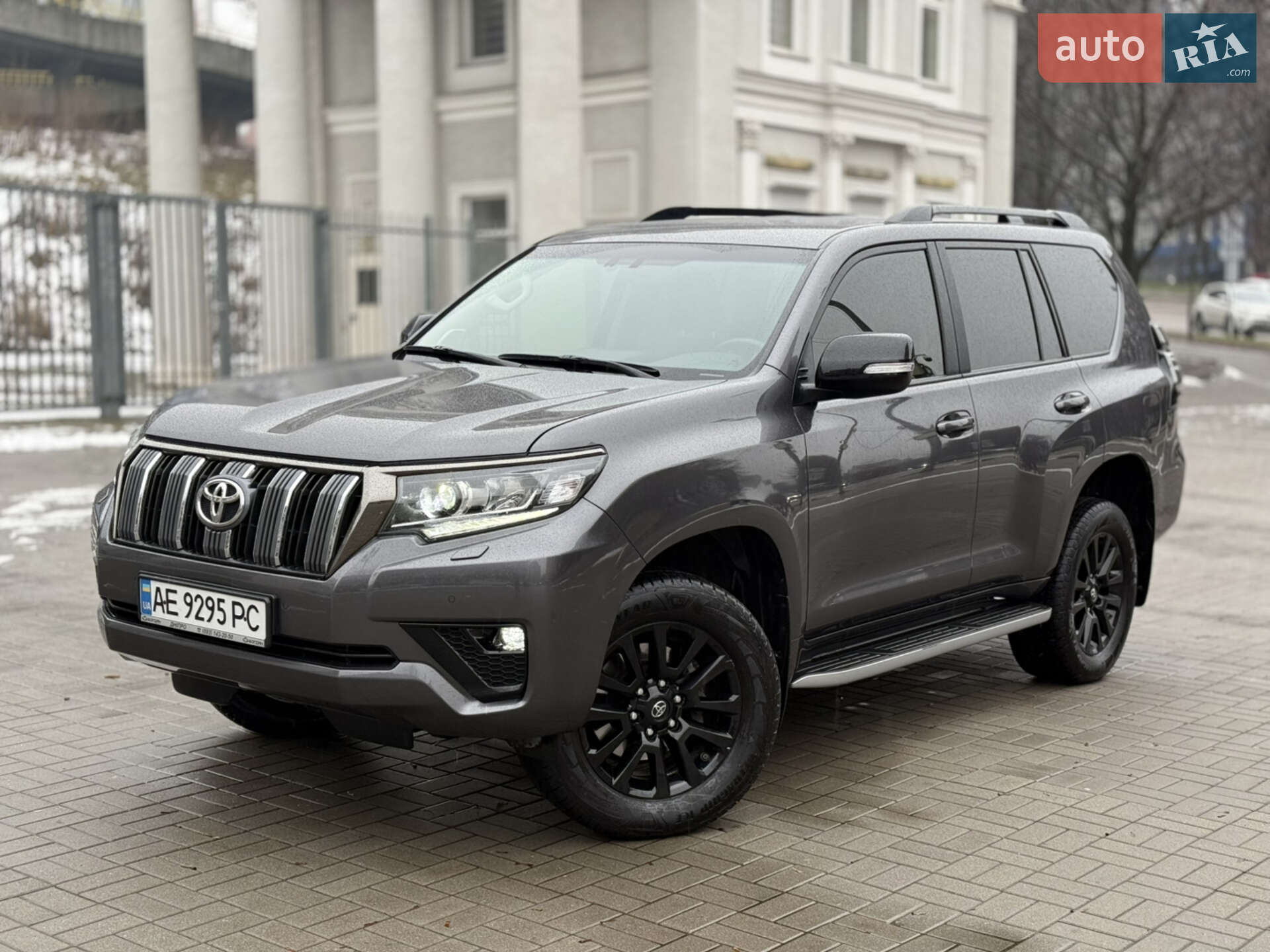 TOYOTA LAND CRUISER PRADO 2021