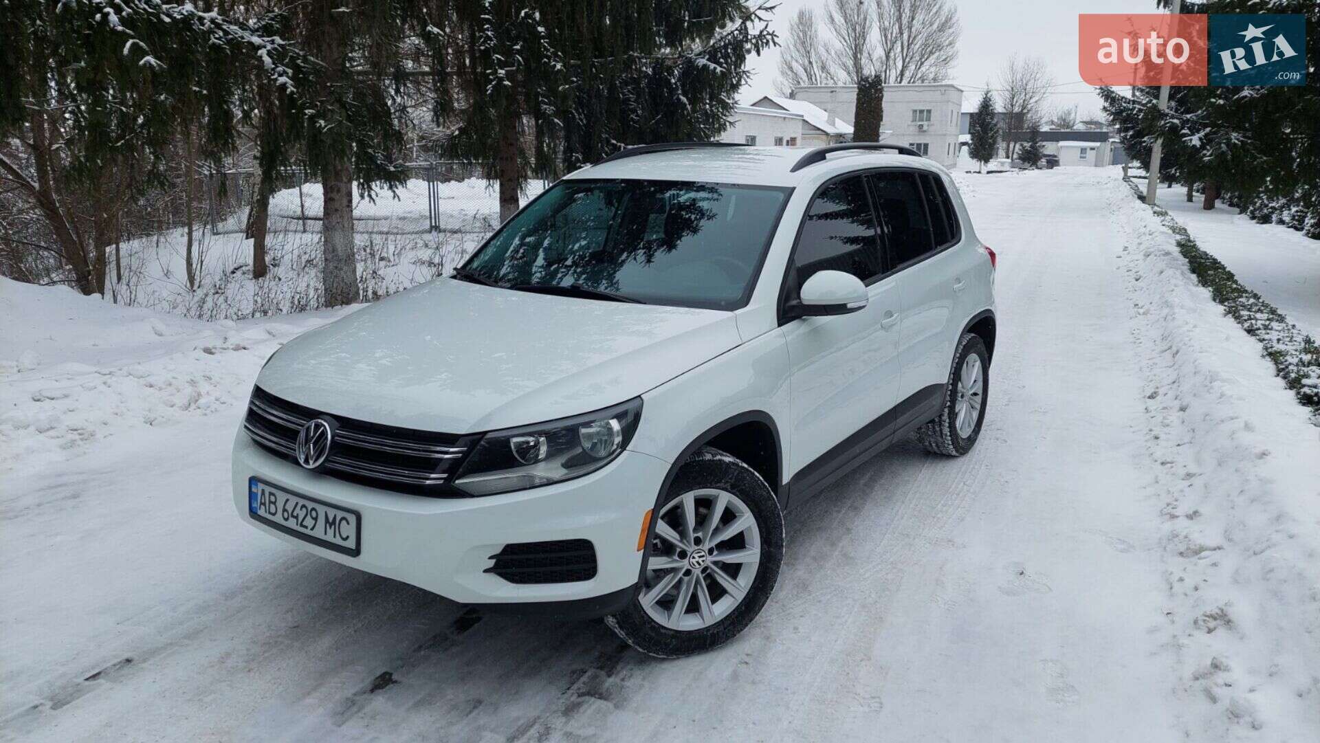 VOLKSWAGEN TIGUAN 2017