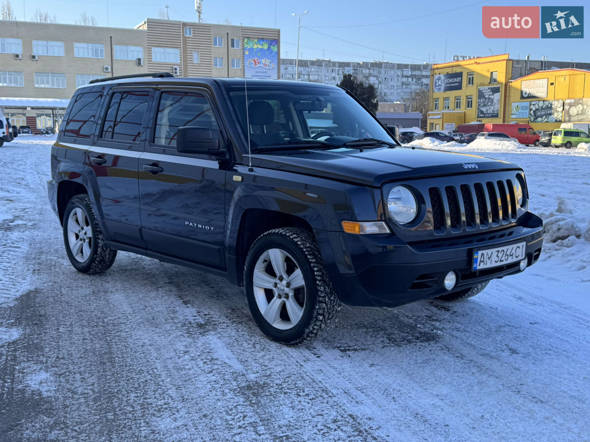 Головне фото звіту автомобіля JEEP PATRIOT SPORT 2013