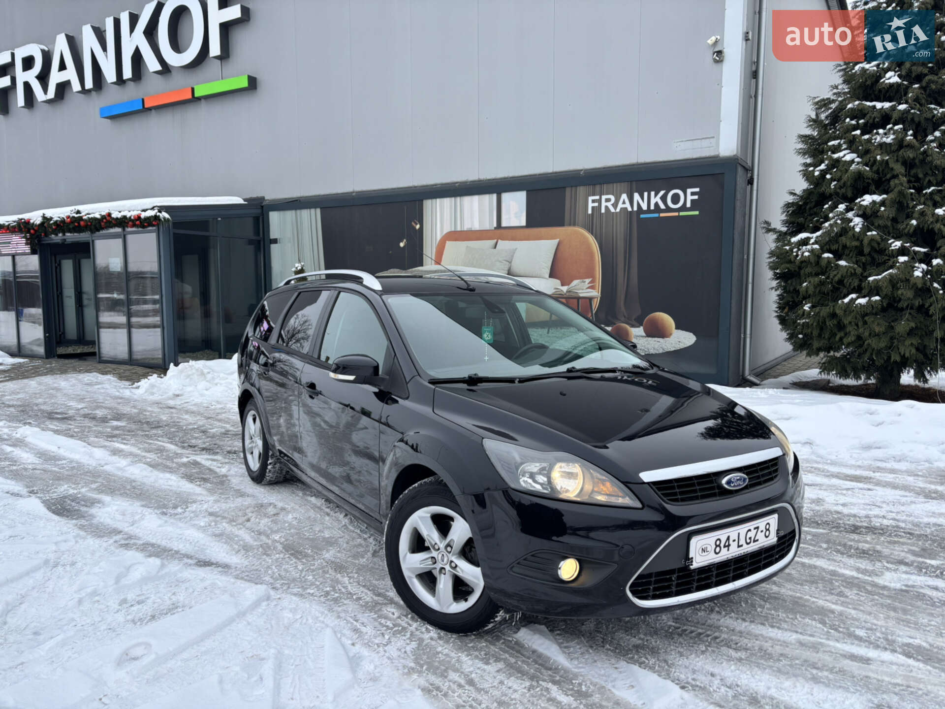 Головне фото звіту автомобіля FORD FOCUS 2010