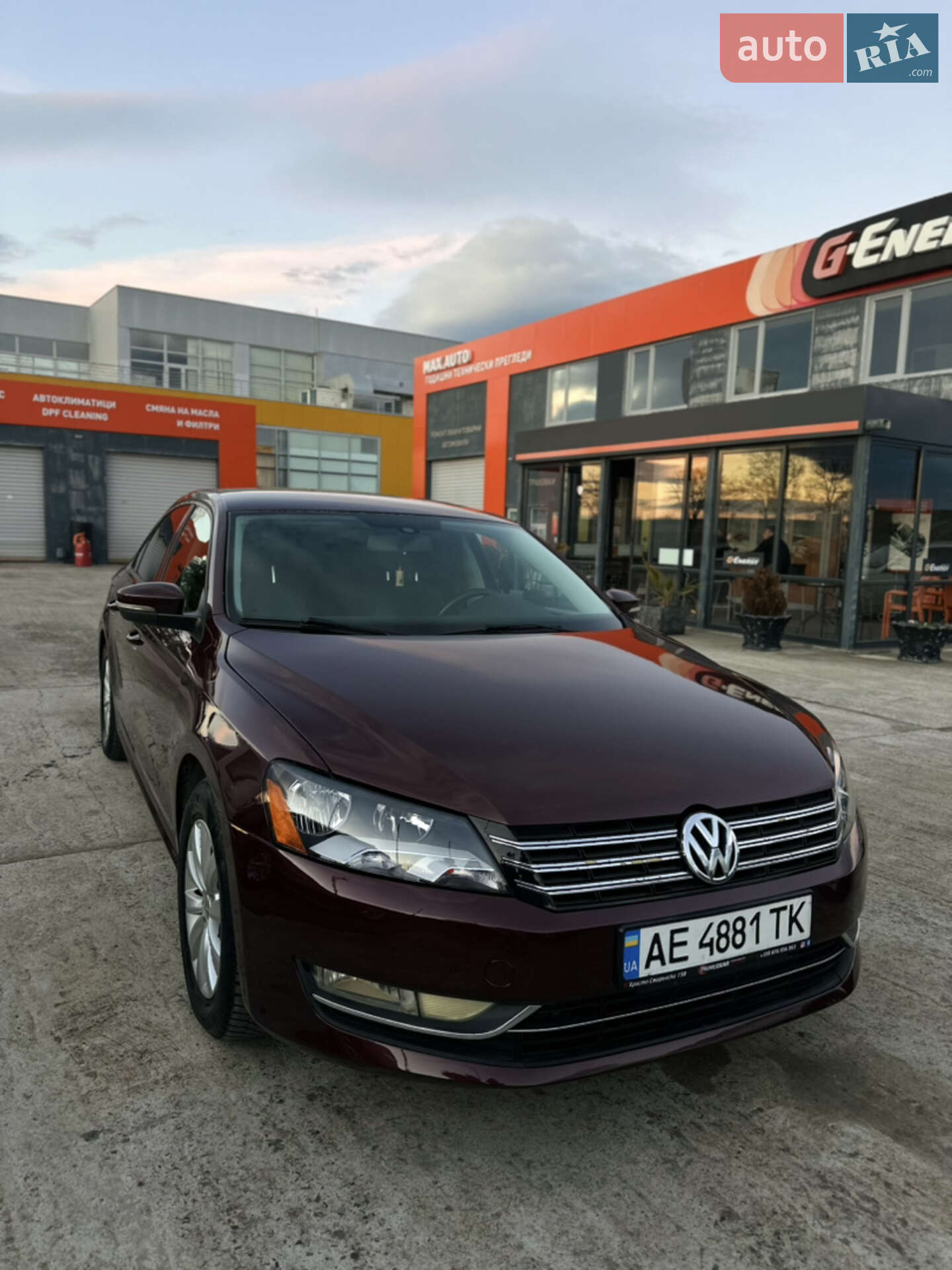 VOLKSWAGEN PASSAT 2014