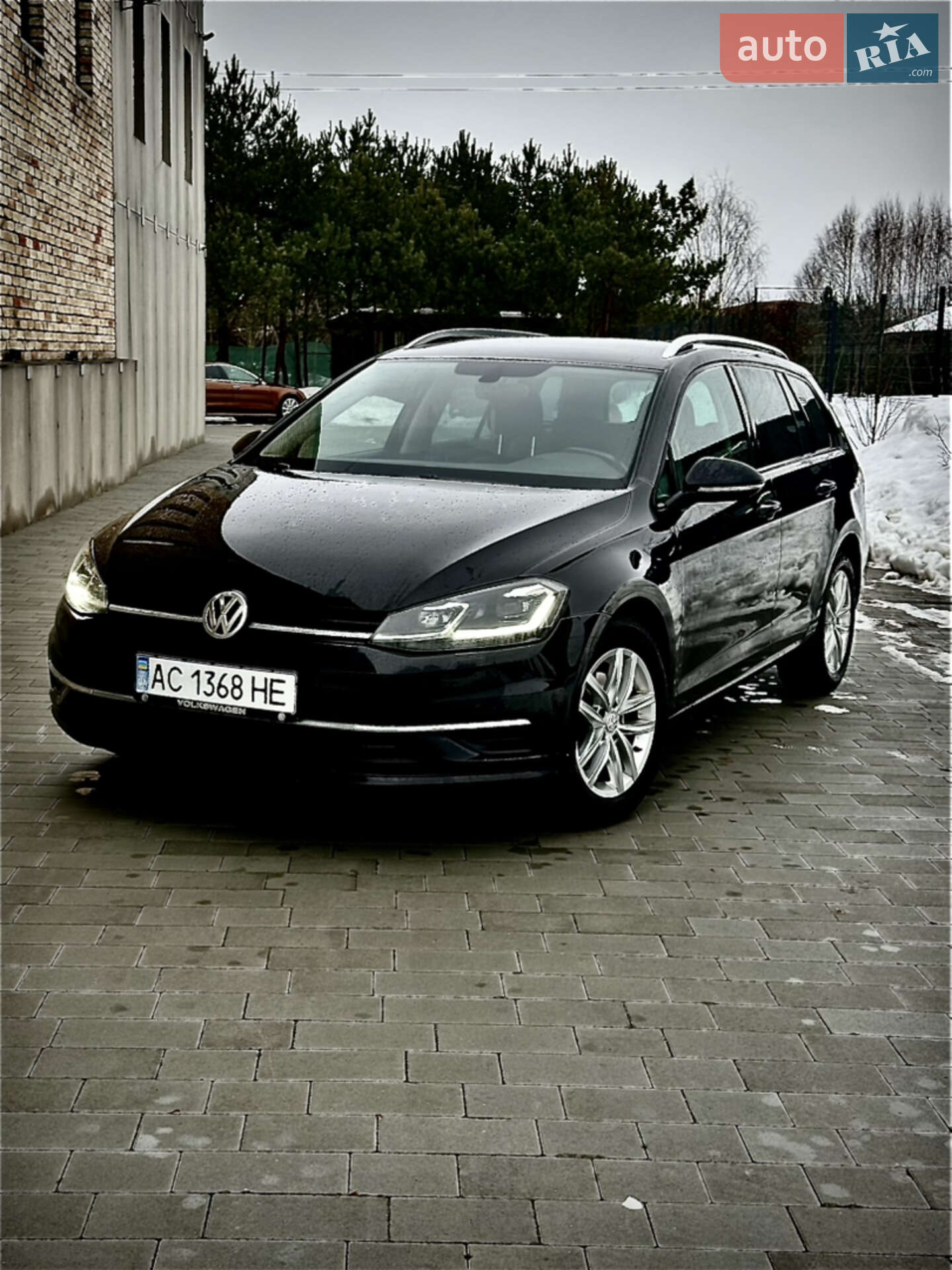VOLKSWAGEN GOLF 2017