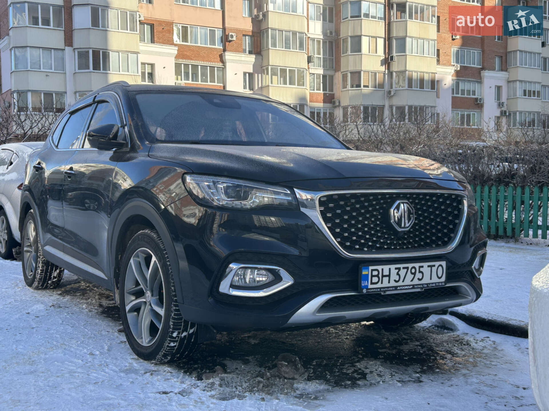 MG HS 2022