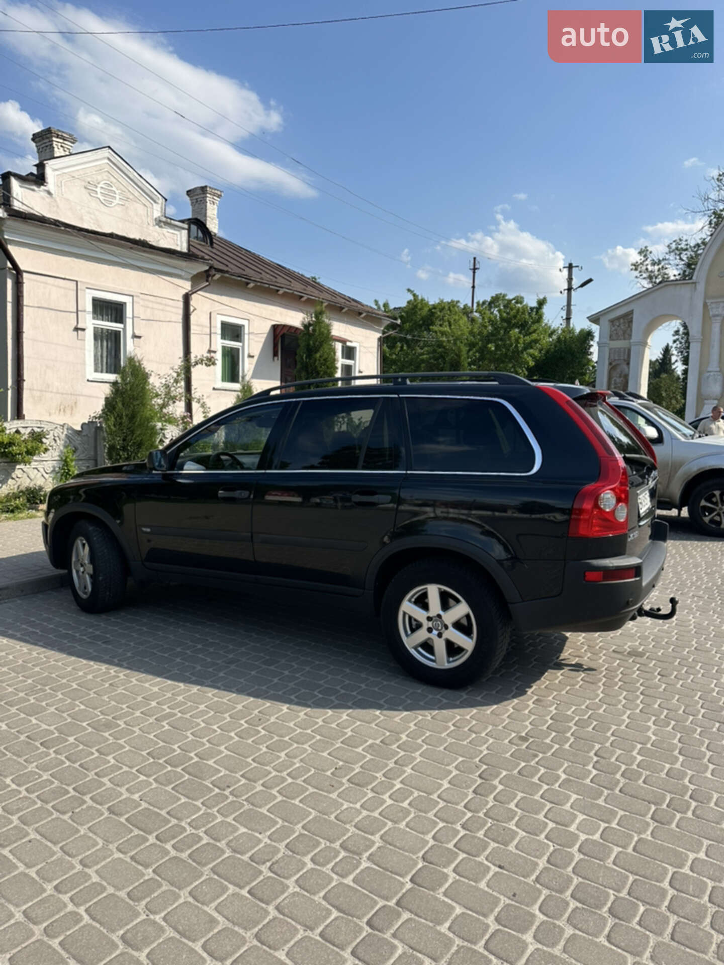 VOLVO XC90 2003