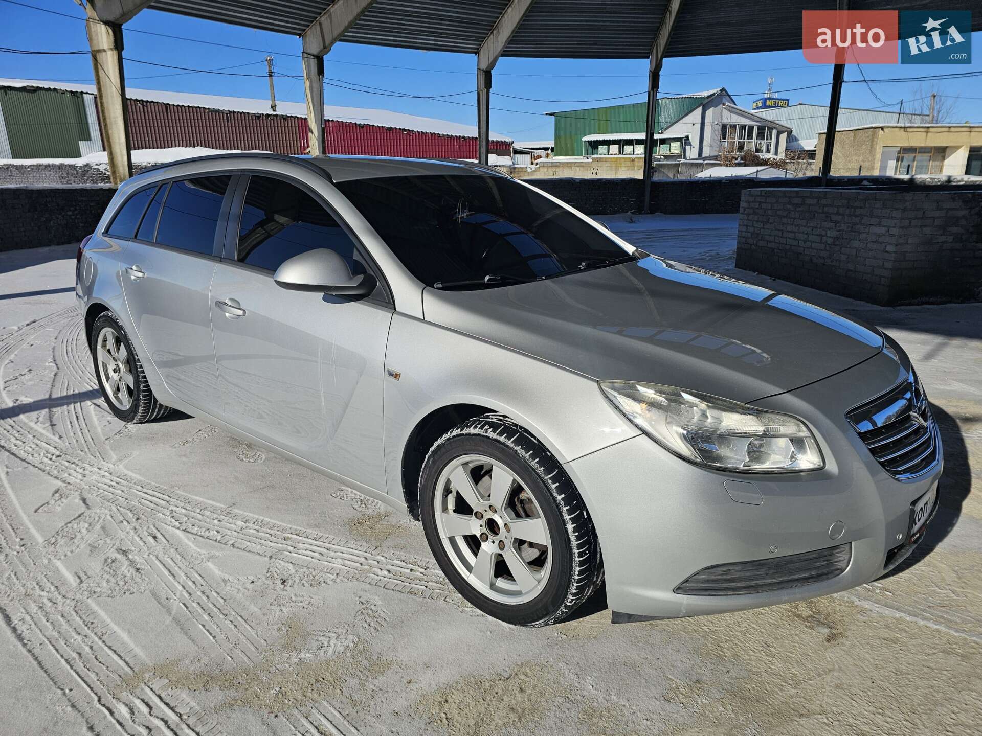 OPEL INSIGNIA SPORTS TOURER 2011