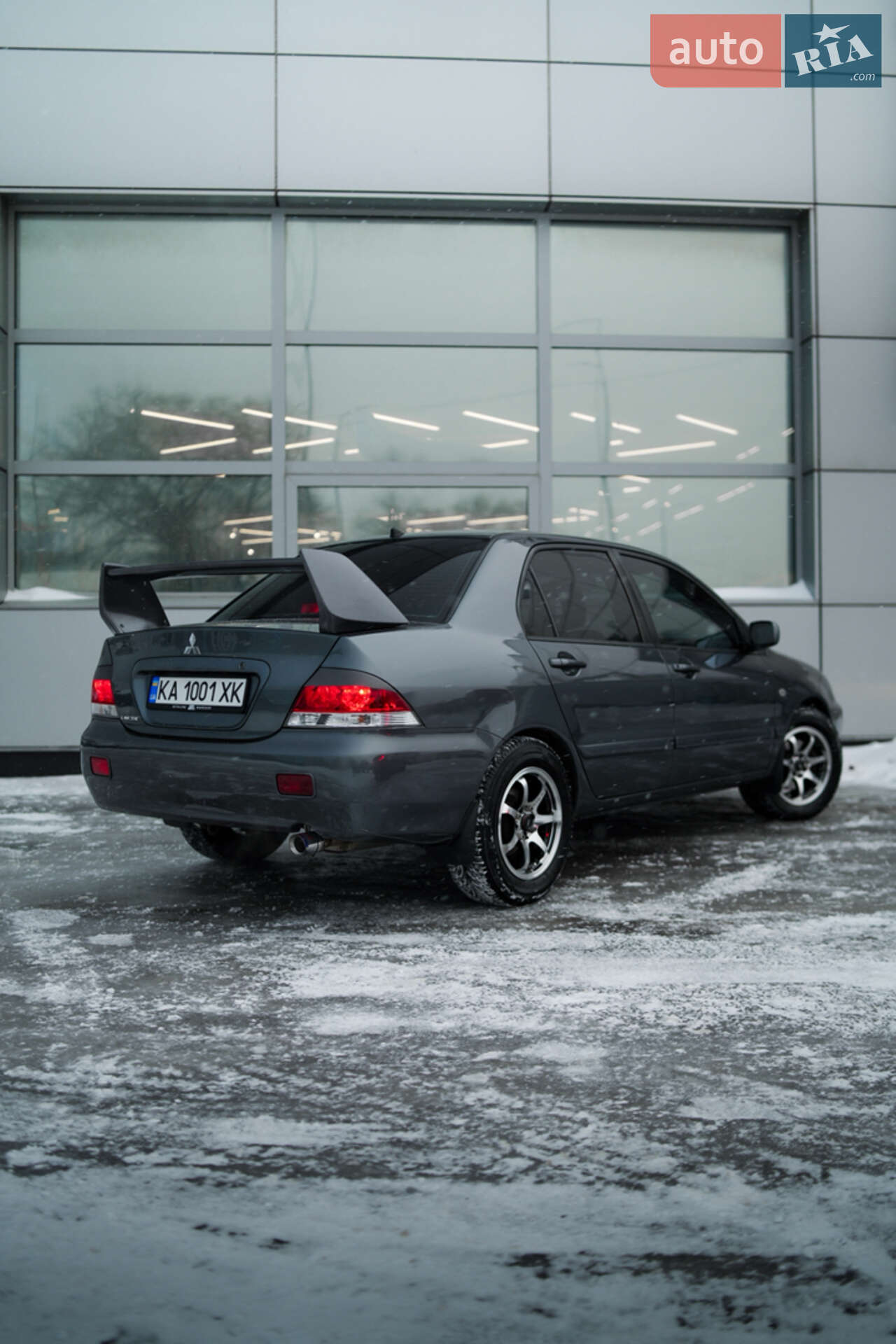 Головне фото звіту автомобіля MITSUBISHI LANCER 2009