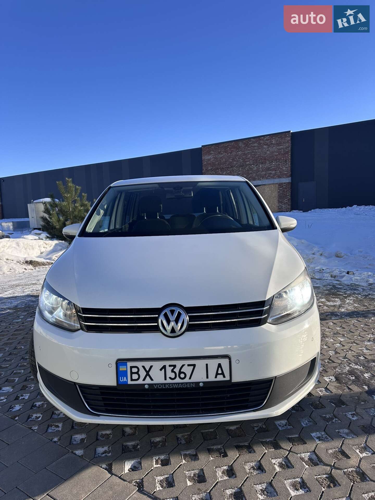 VOLKSWAGEN TOURAN 2014
