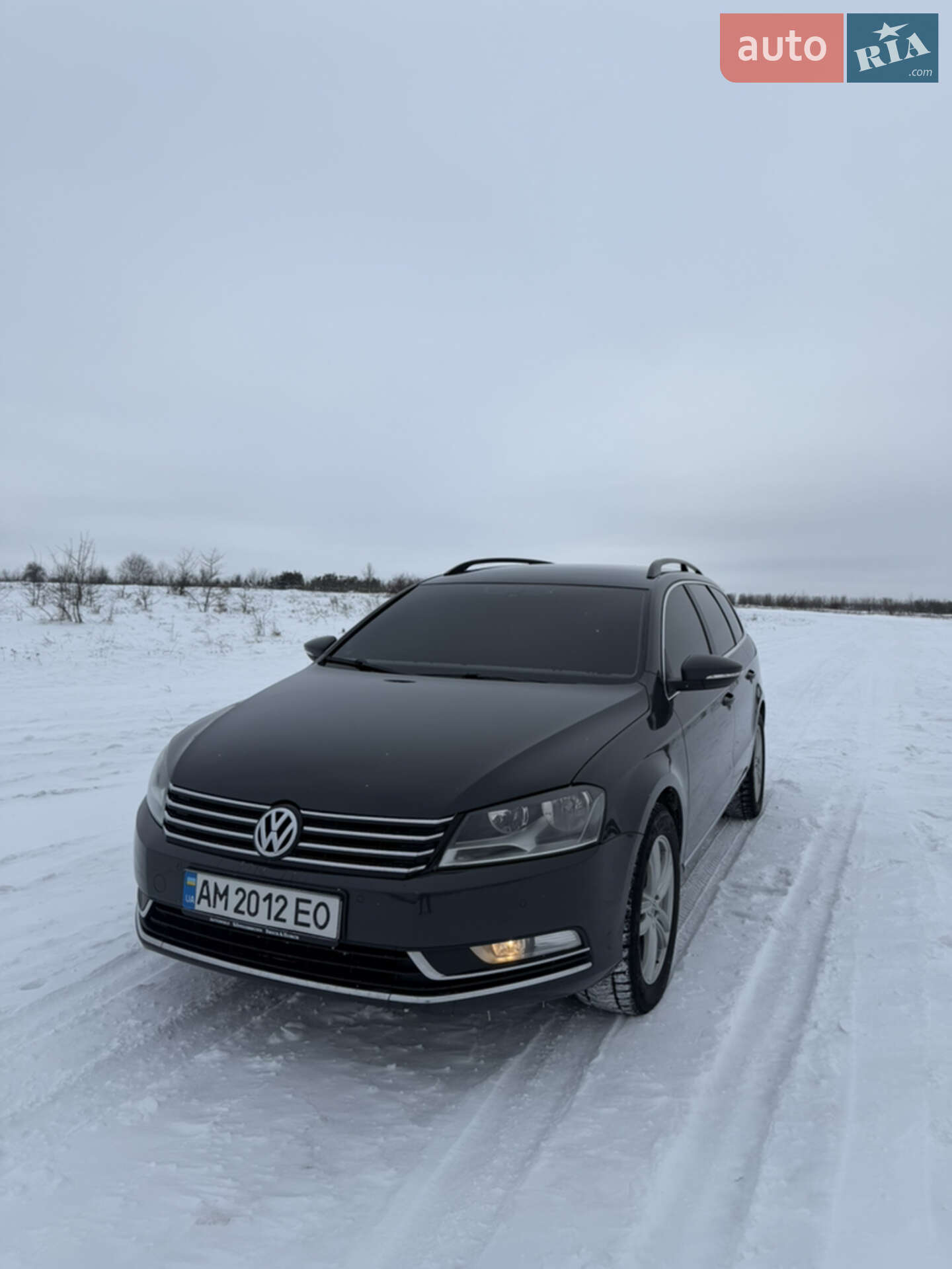 VOLKSWAGEN PASSAT 2012