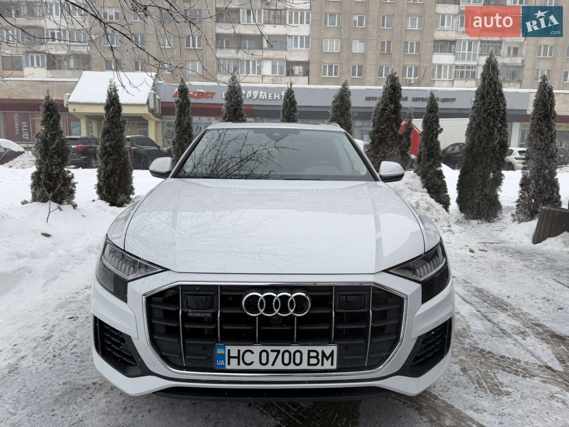 AUDI Q8 2023