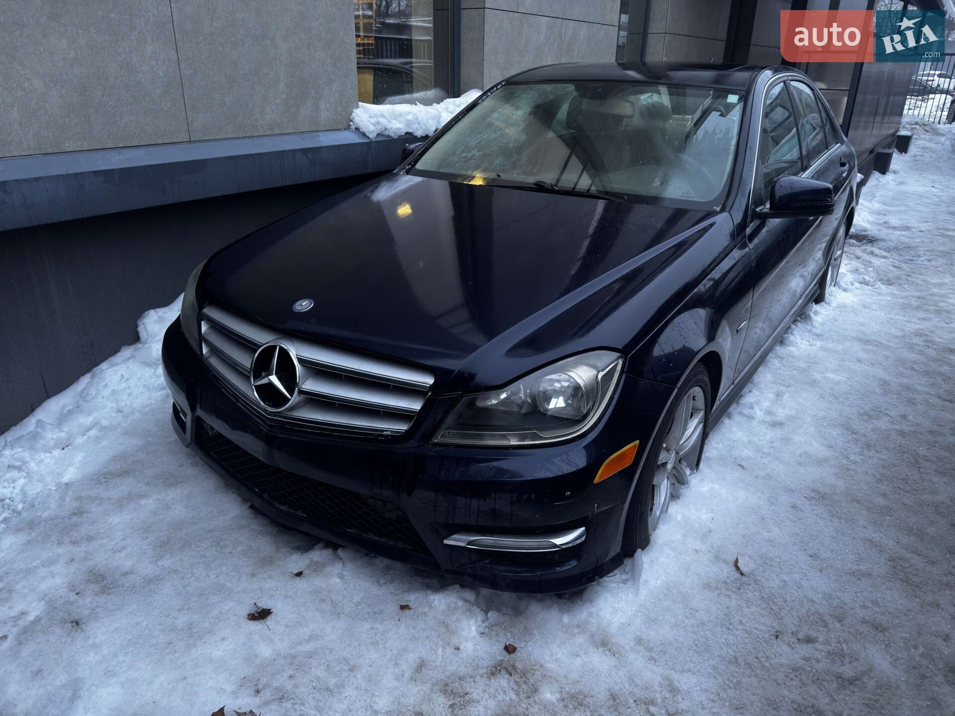 MERCEDES-BENZ C 250 2011