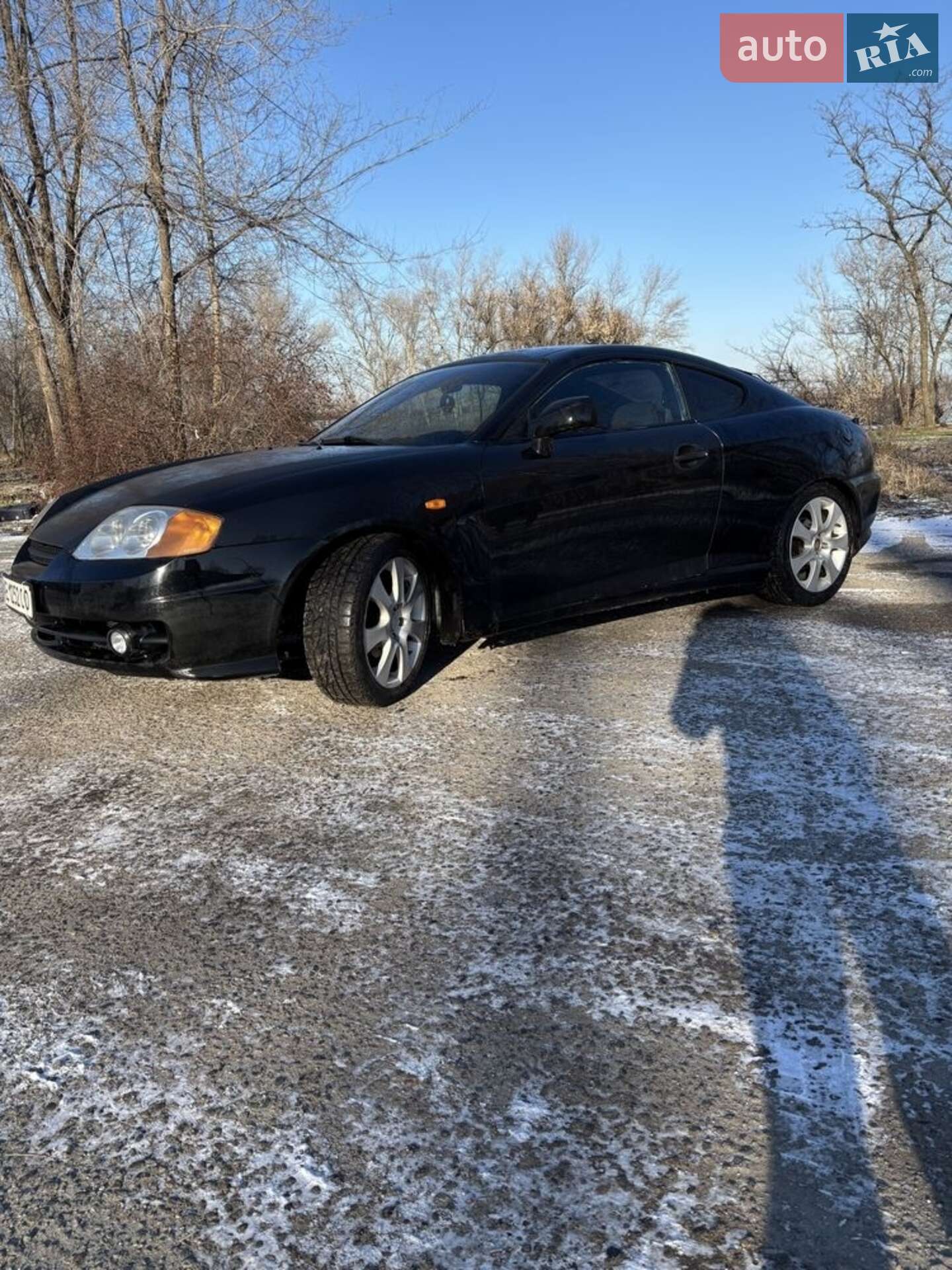 HYUNDAI COUPE 2001