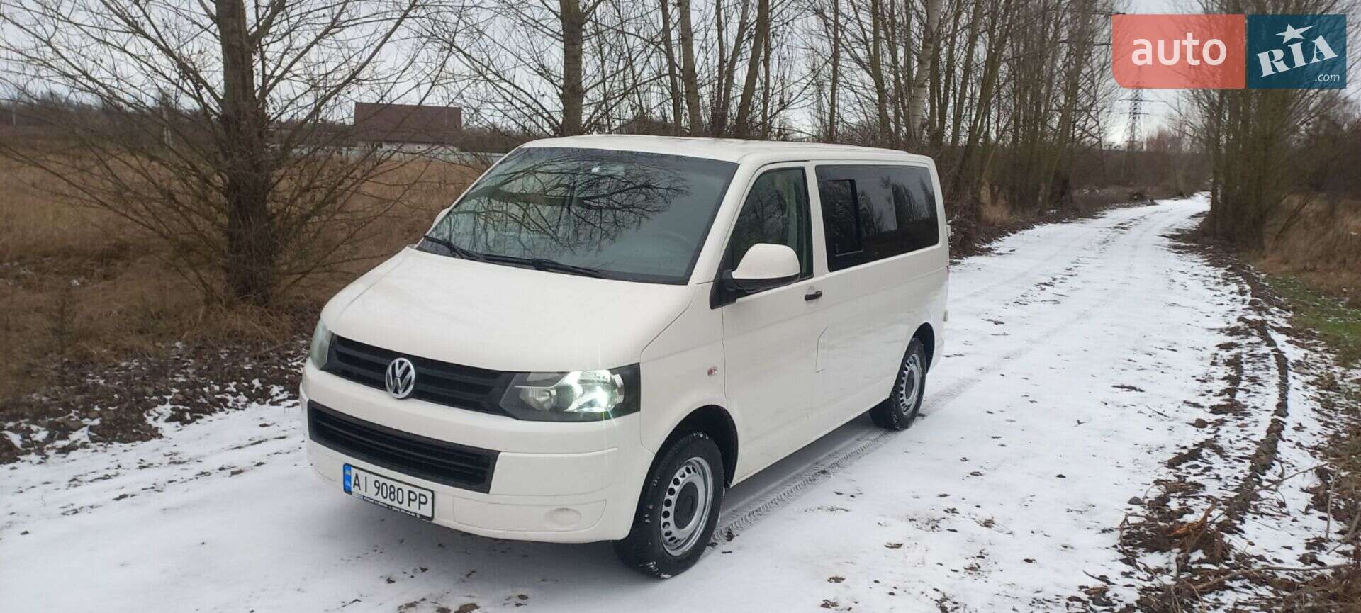 VOLKSWAGEN TRANSPORTER 2011