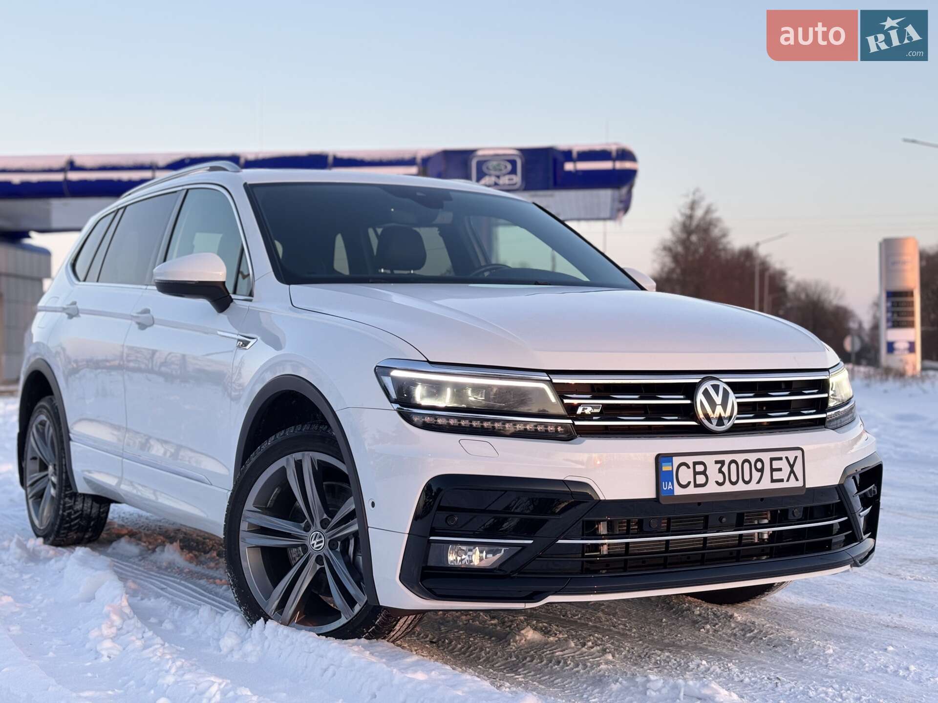 VOLKSWAGEN TIGUAN 2020
