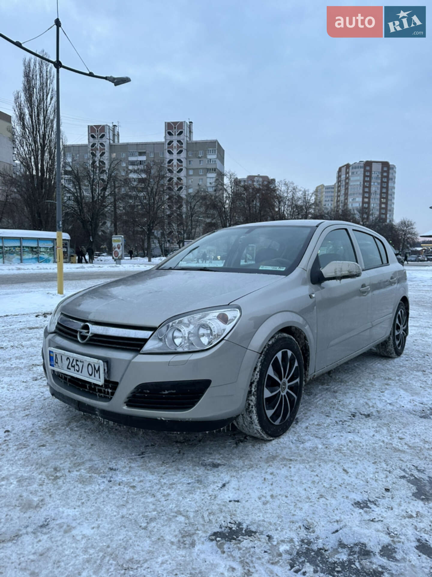 OPEL ASTRA GTC 2006