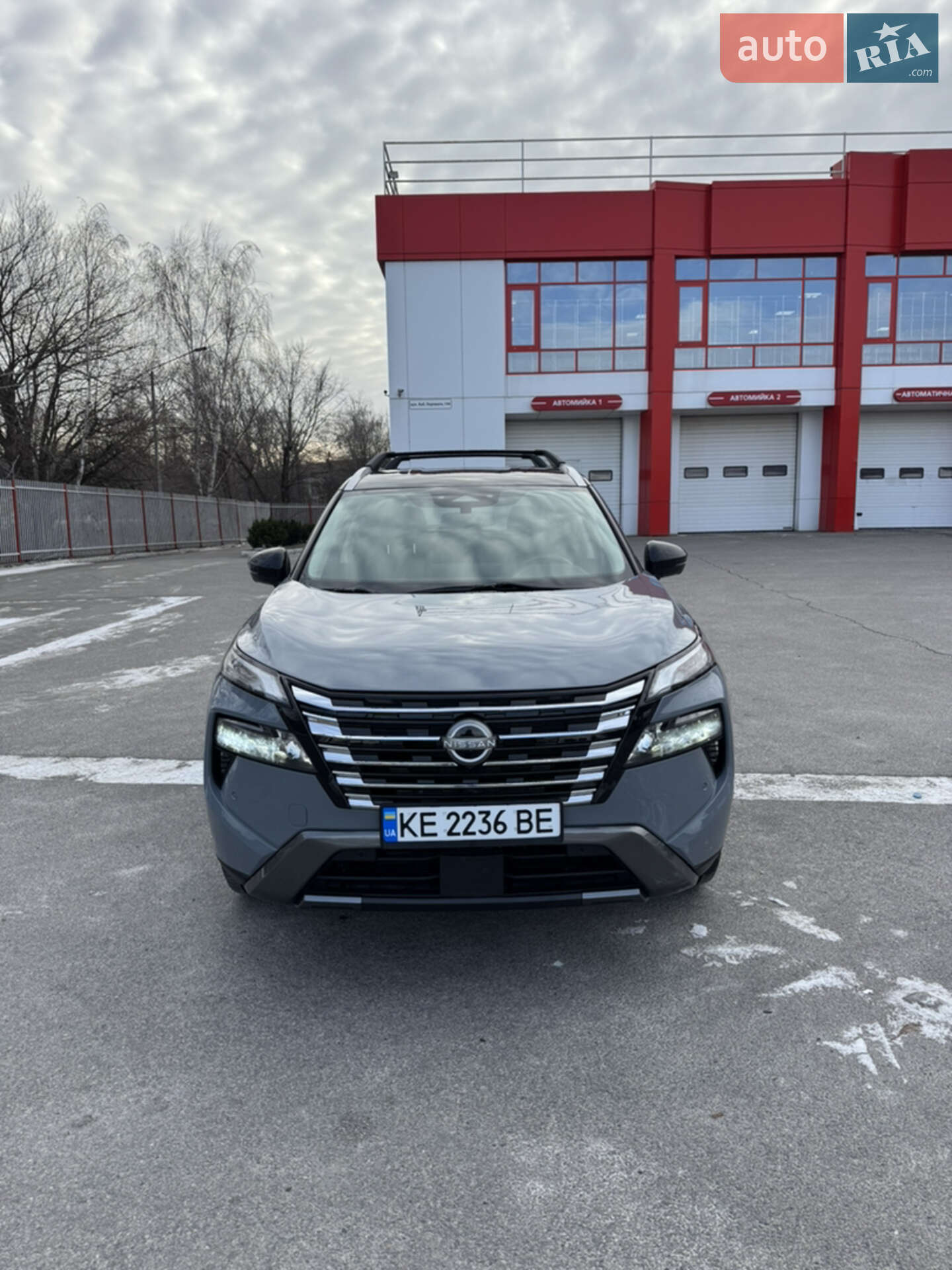 NISSAN ROGUE 2024