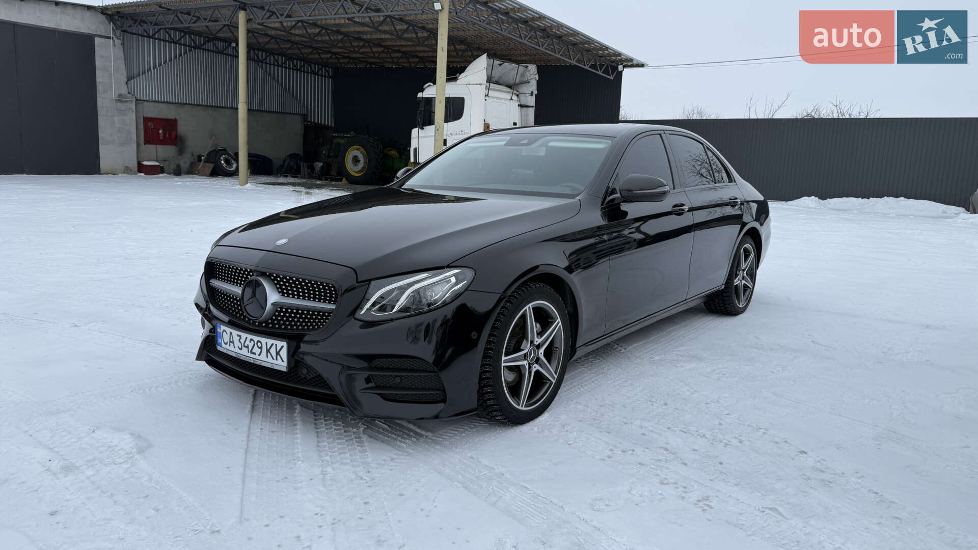 MERCEDES-BENZ E 200 D 2016