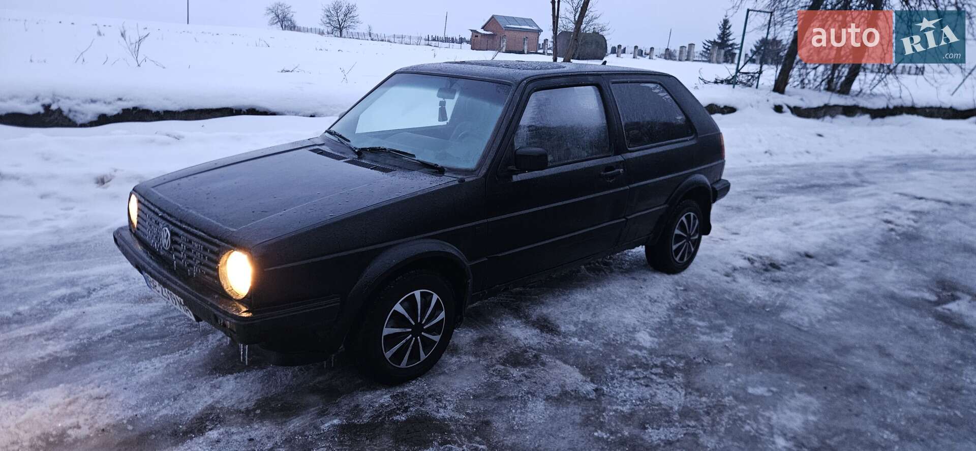 VOLKSWAGEN GOLF 1988