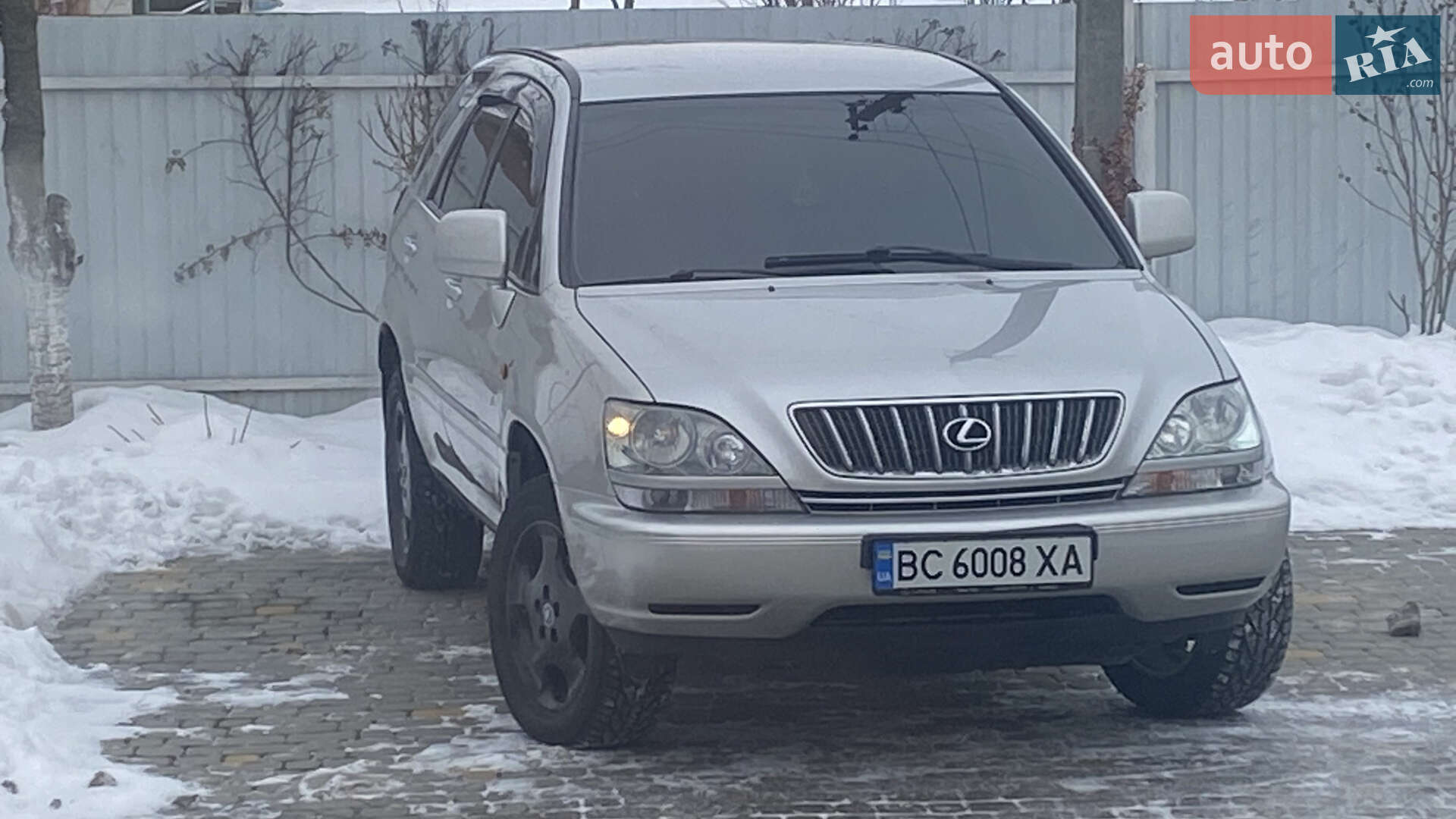 LEXUS RX 300 2002