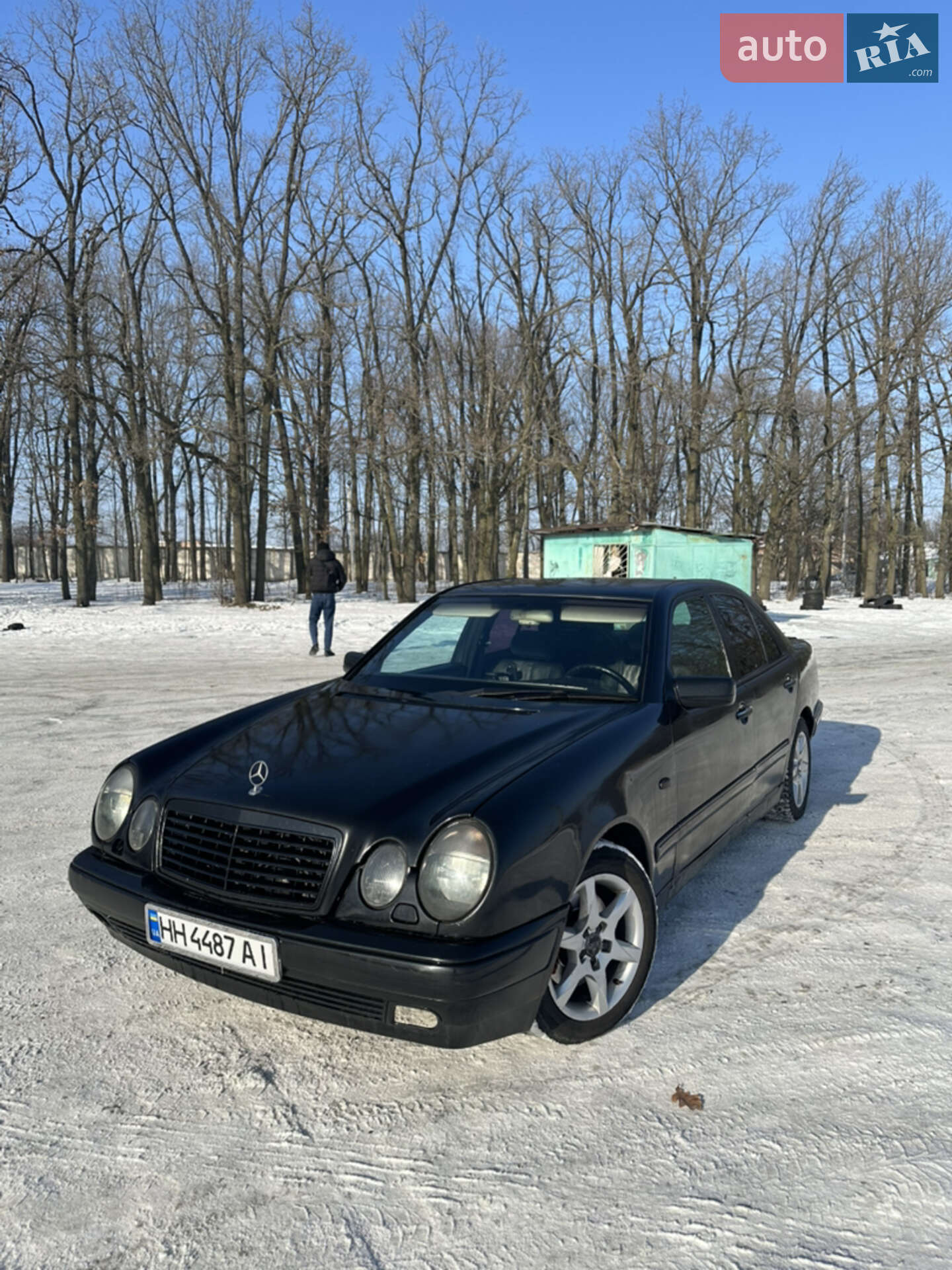 MERCEDES-BENZ E 280 1998
