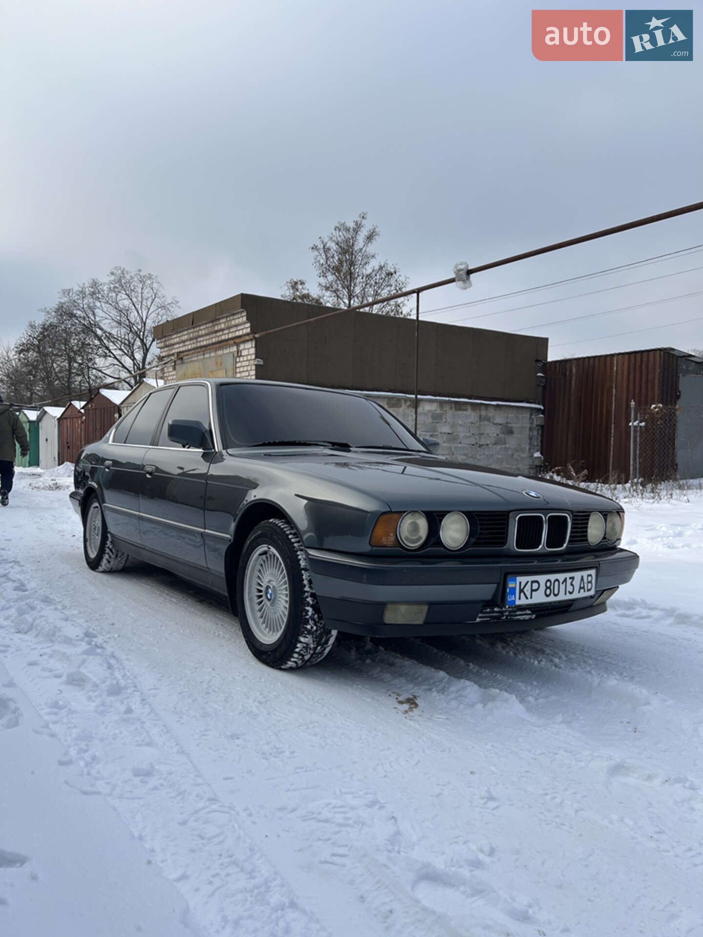 Головне фото звіту автомобіля BMW 525 1992