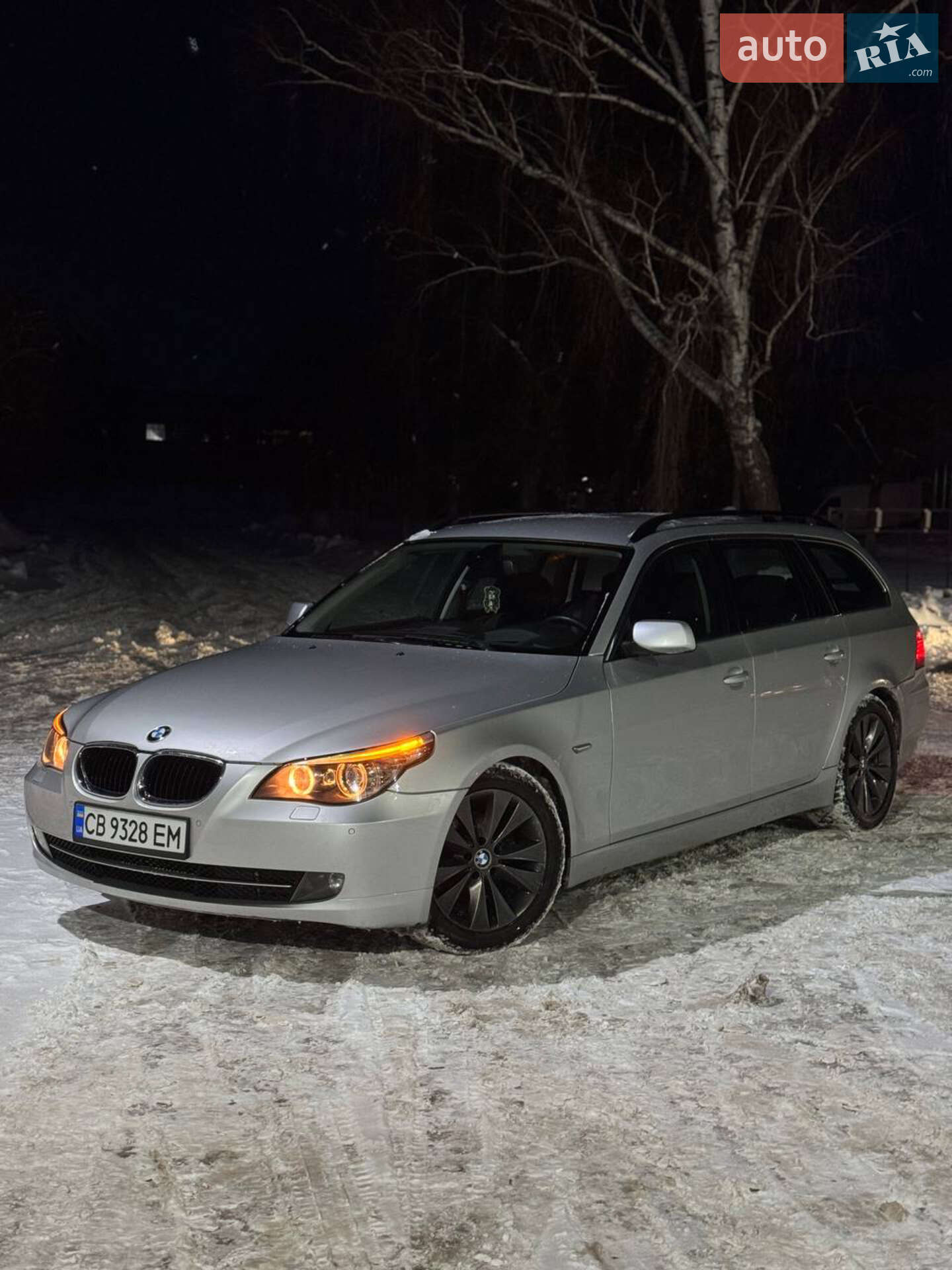 Головне фото звіту автомобіля BMW 520I 2008