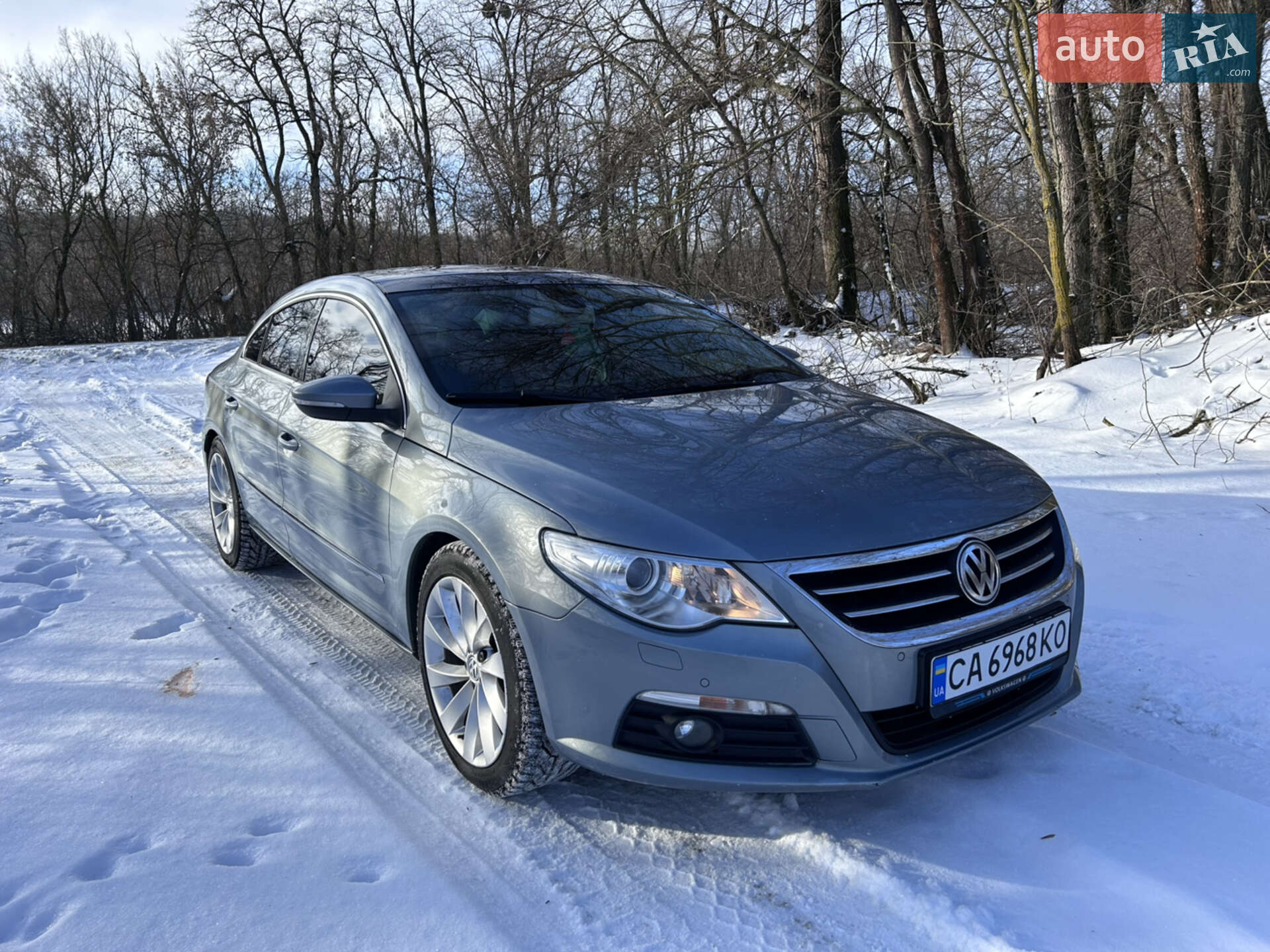 VOLKSWAGEN PASSAT 2011