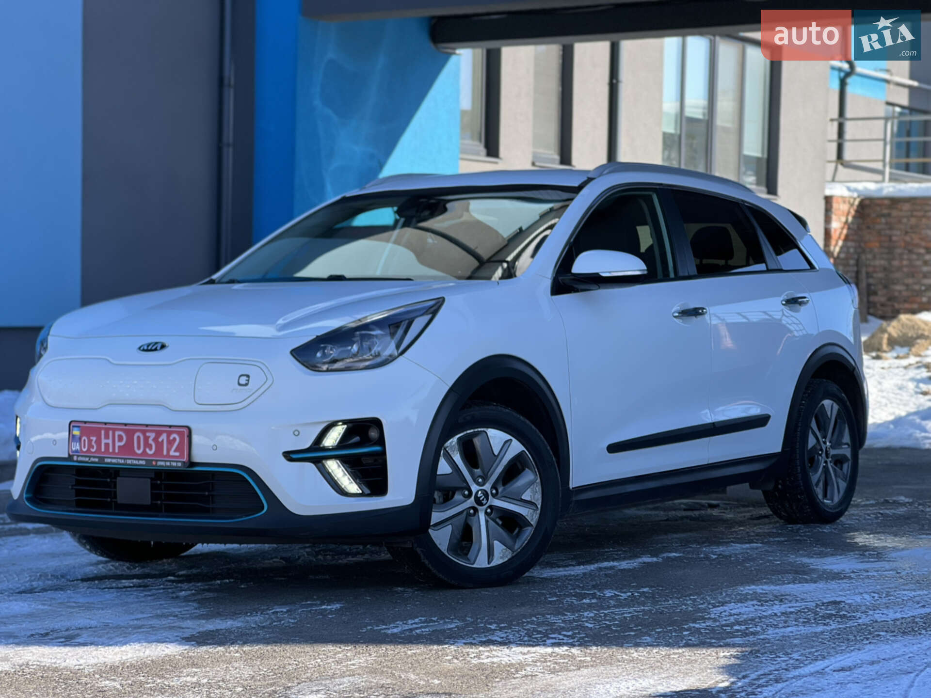 Головне фото звіту автомобіля KIA NIRO 2019