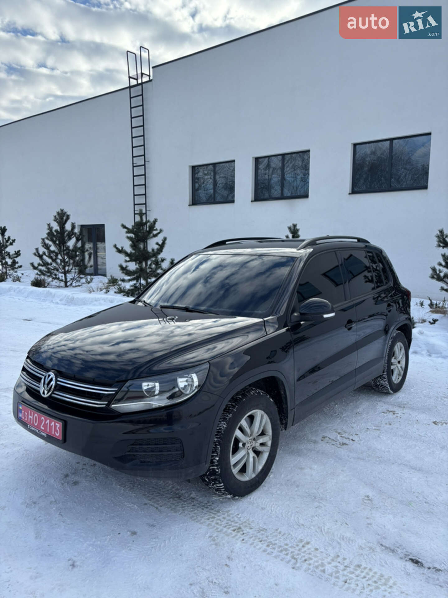 VOLKSWAGEN TIGUAN 2016