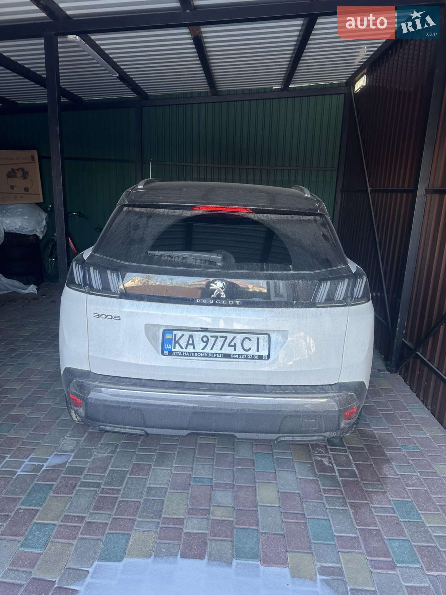 Головне фото звіту автомобіля PEUGEOT 3008 2021