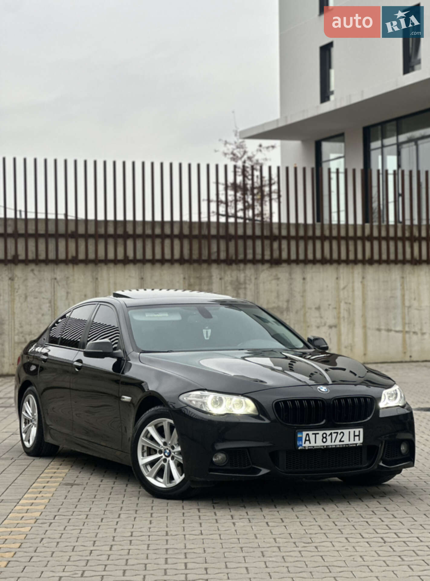 BMW 528XI 2016
