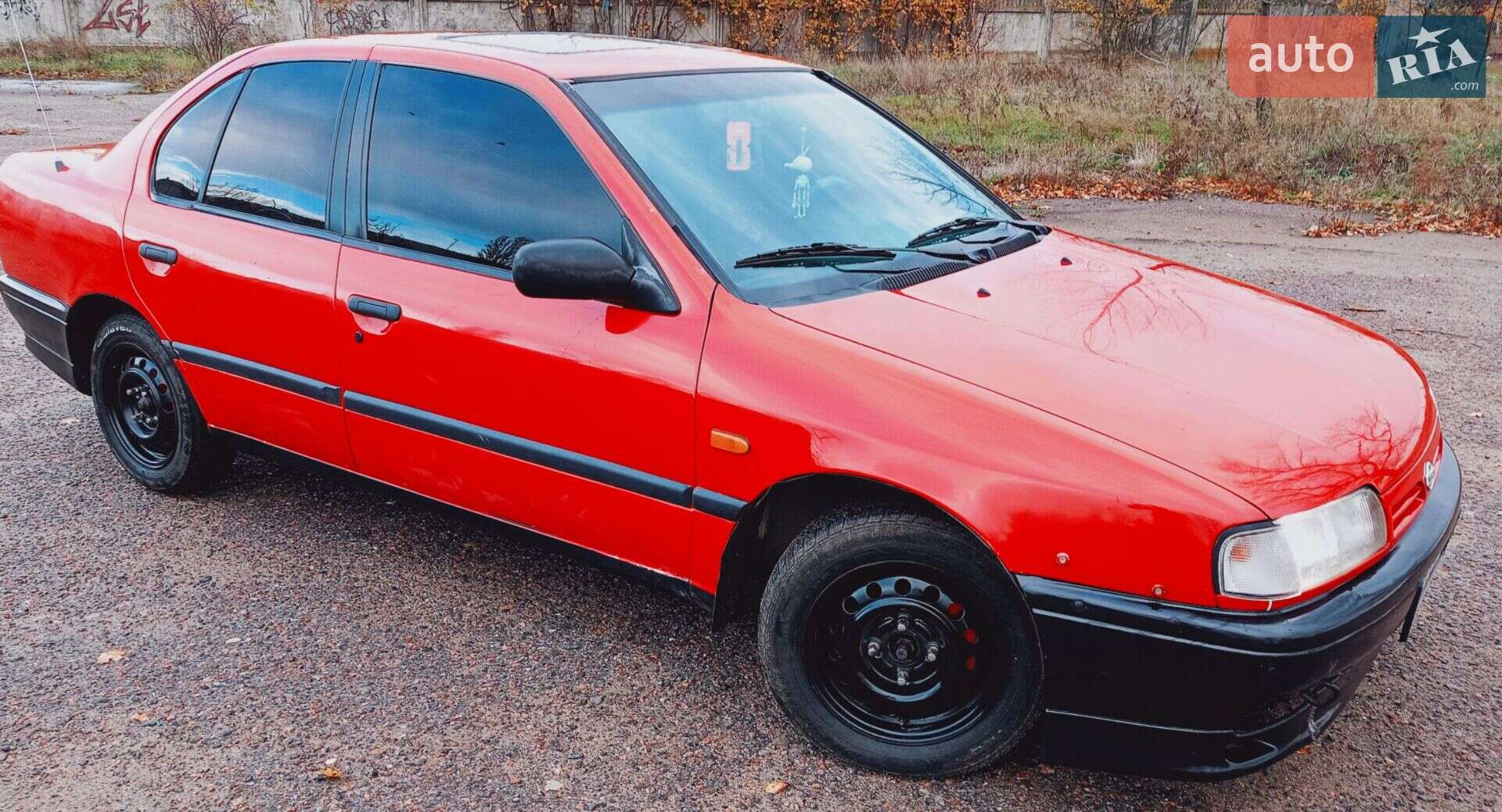 NISSAN PRIMERA 1990