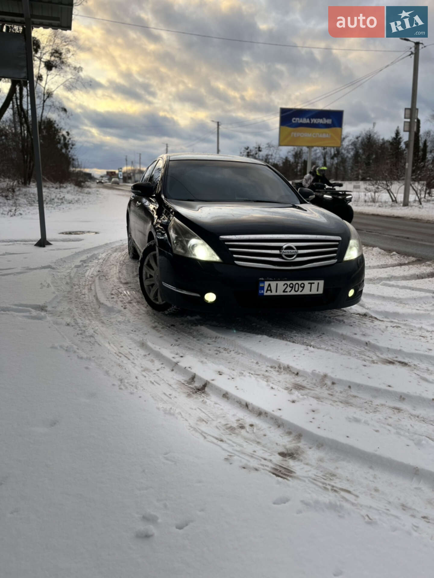 NISSAN TEANA