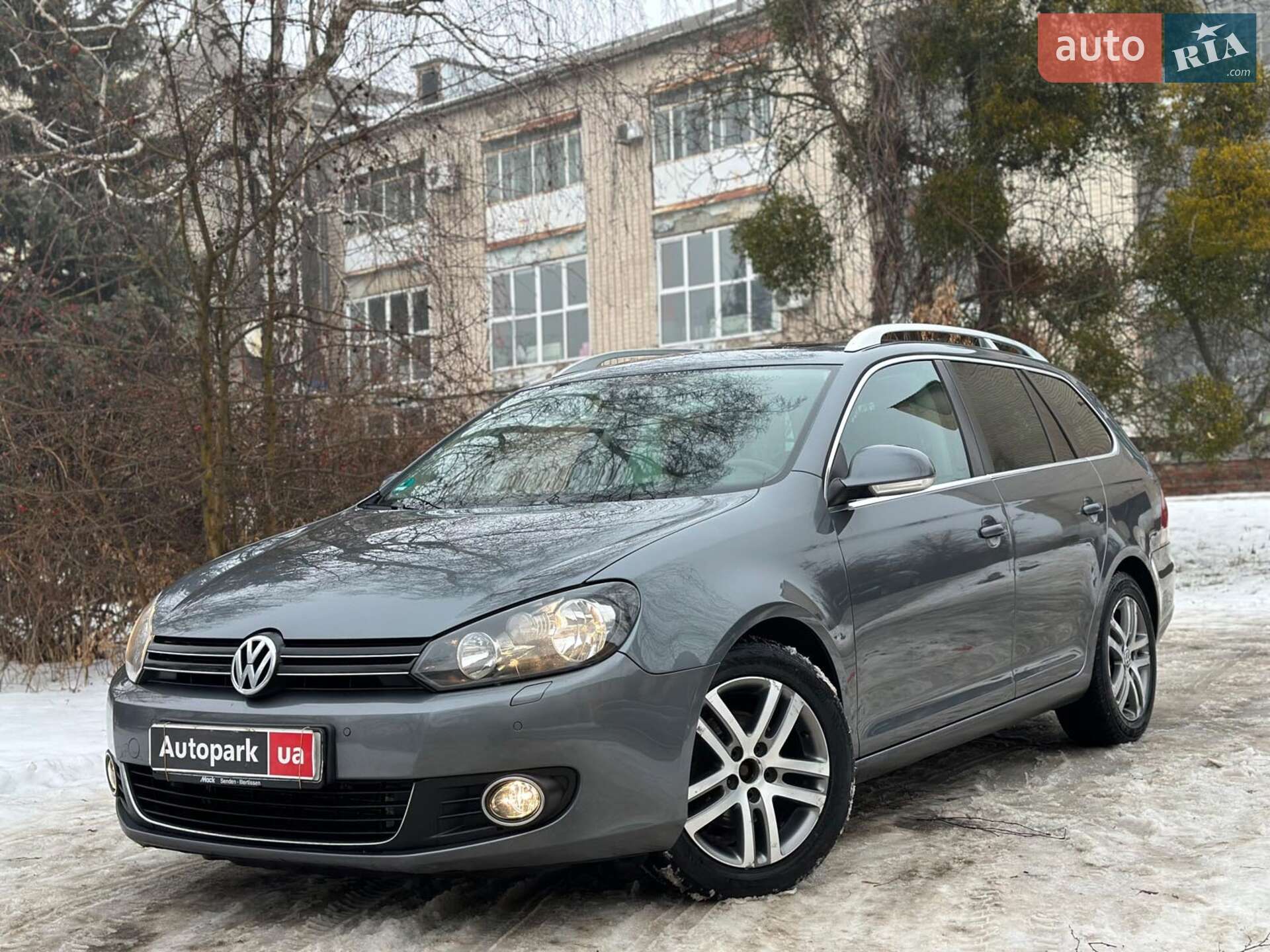 VOLKSWAGEN GOLF 2011