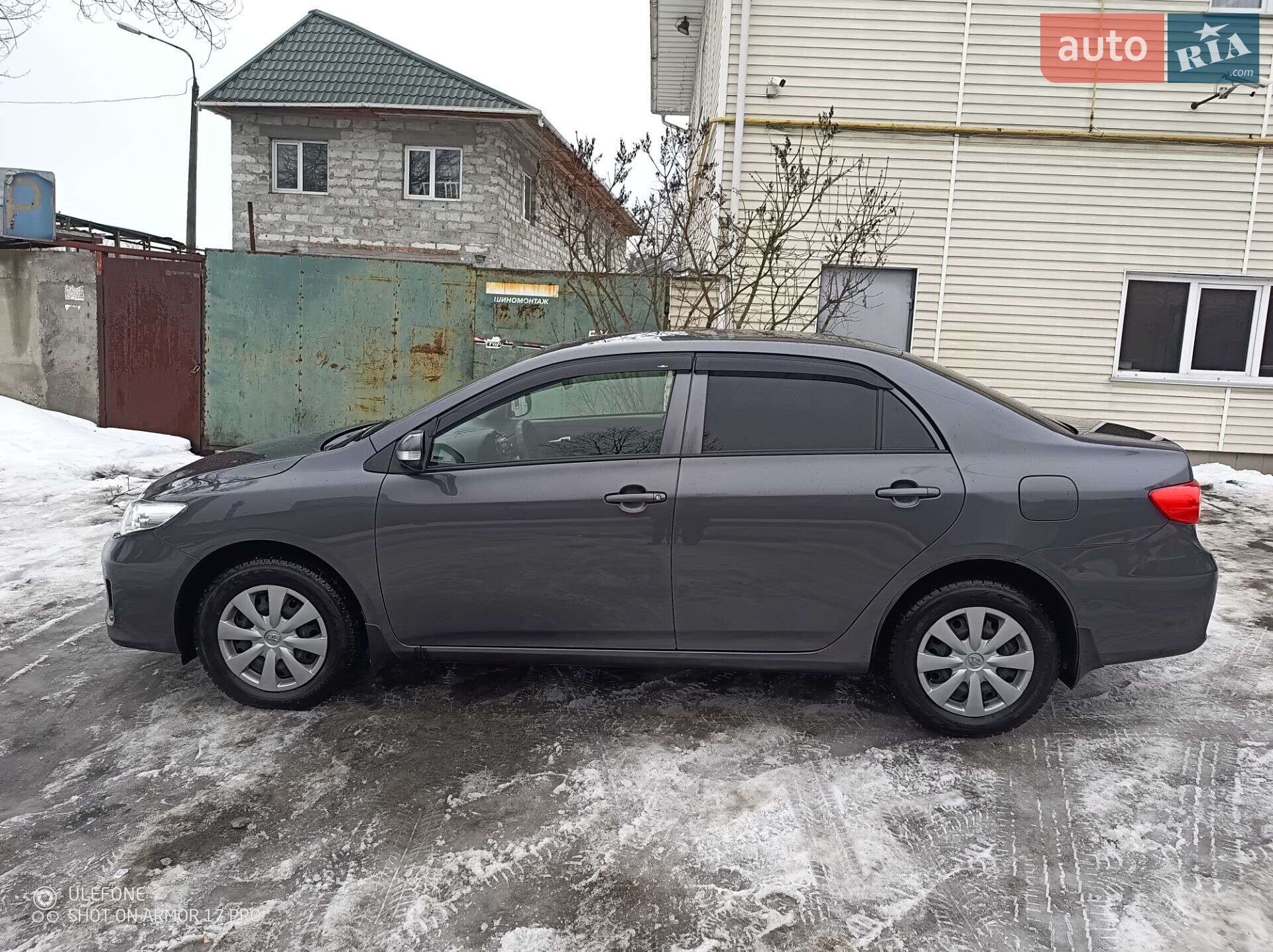 TOYOTA COROLLA 2013