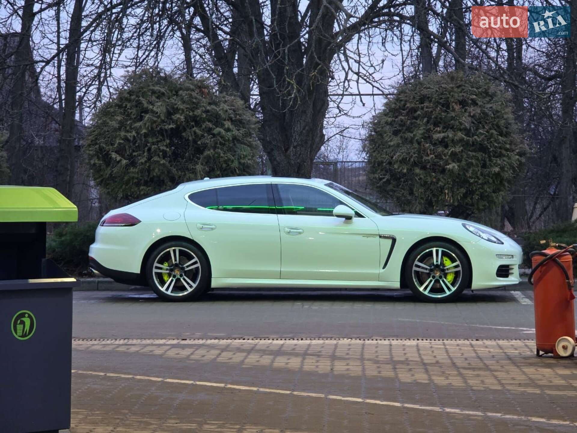 PORSCHE PANAMERA 2014