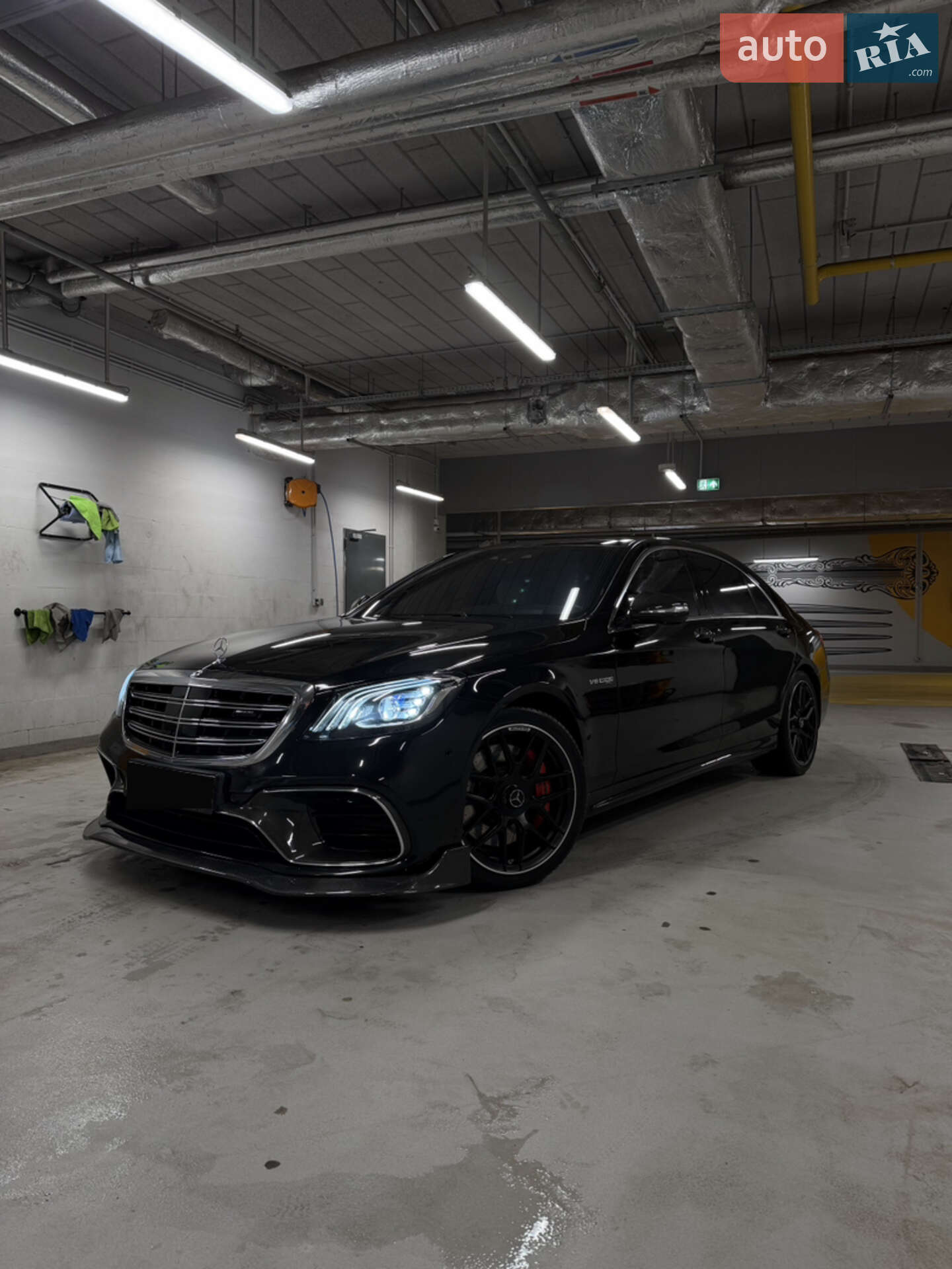 MERCEDES-BENZ S 63 AMG