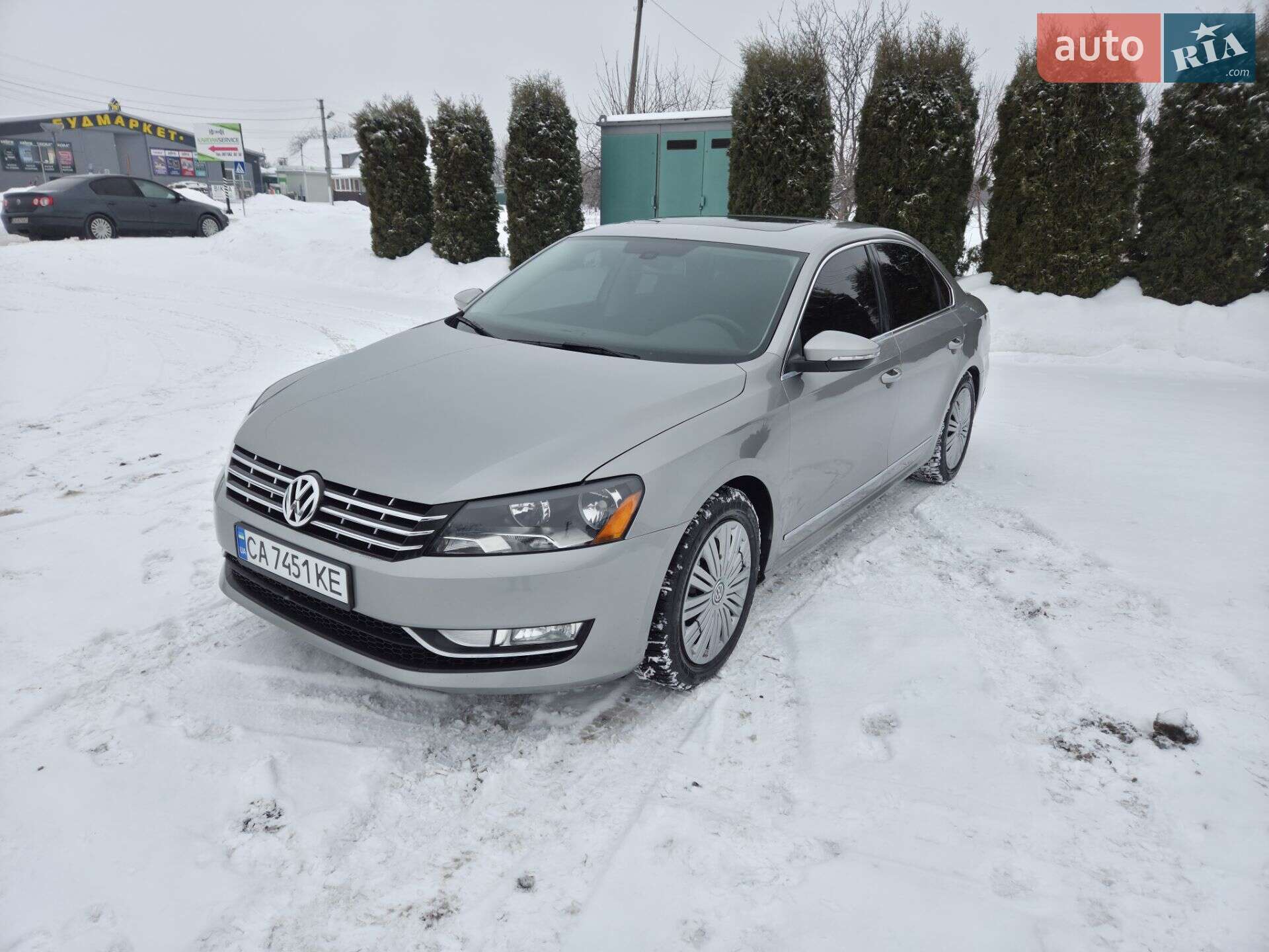 VOLKSWAGEN PASSAT 2012