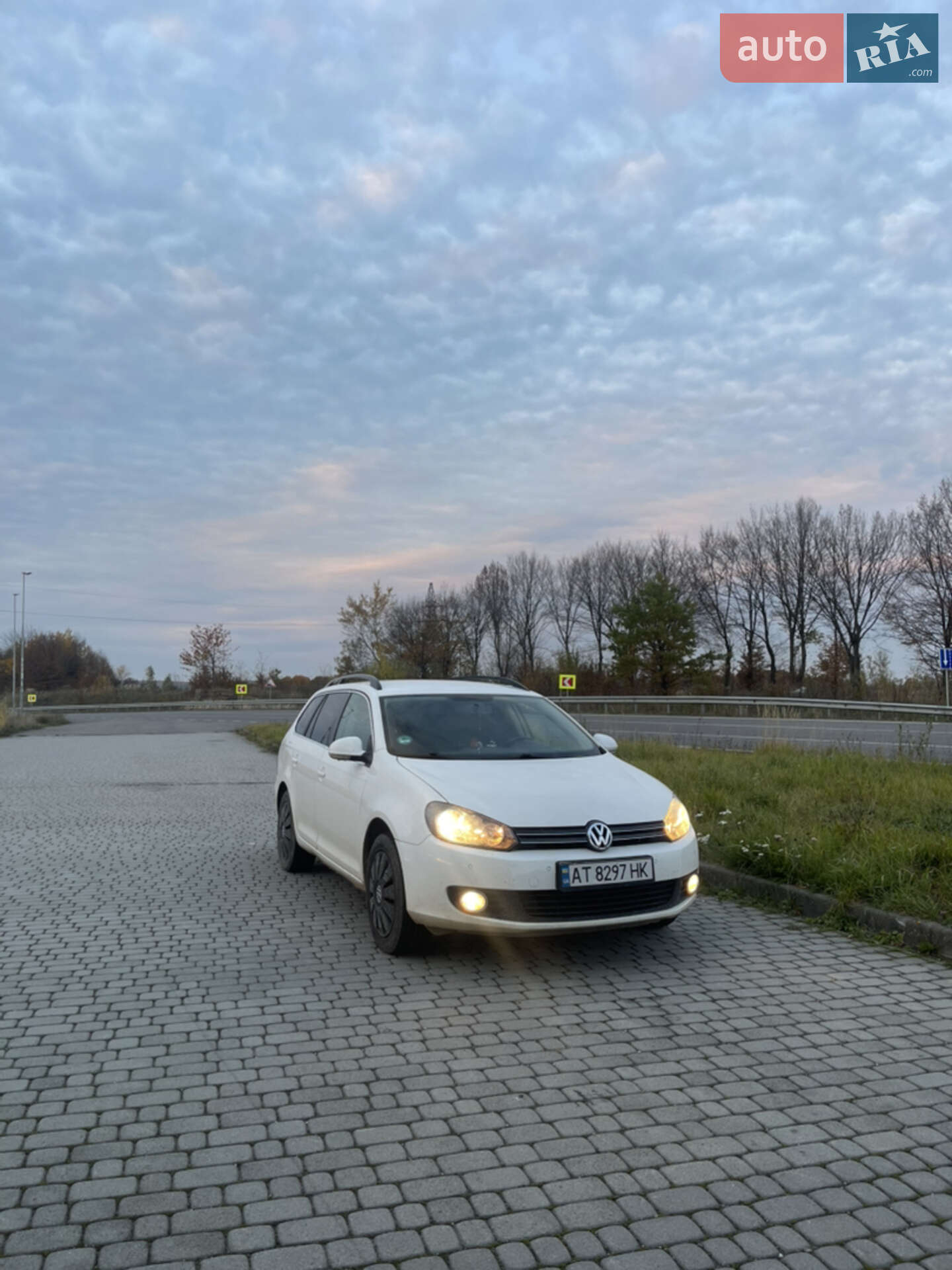 VOLKSWAGEN GOLF 2009