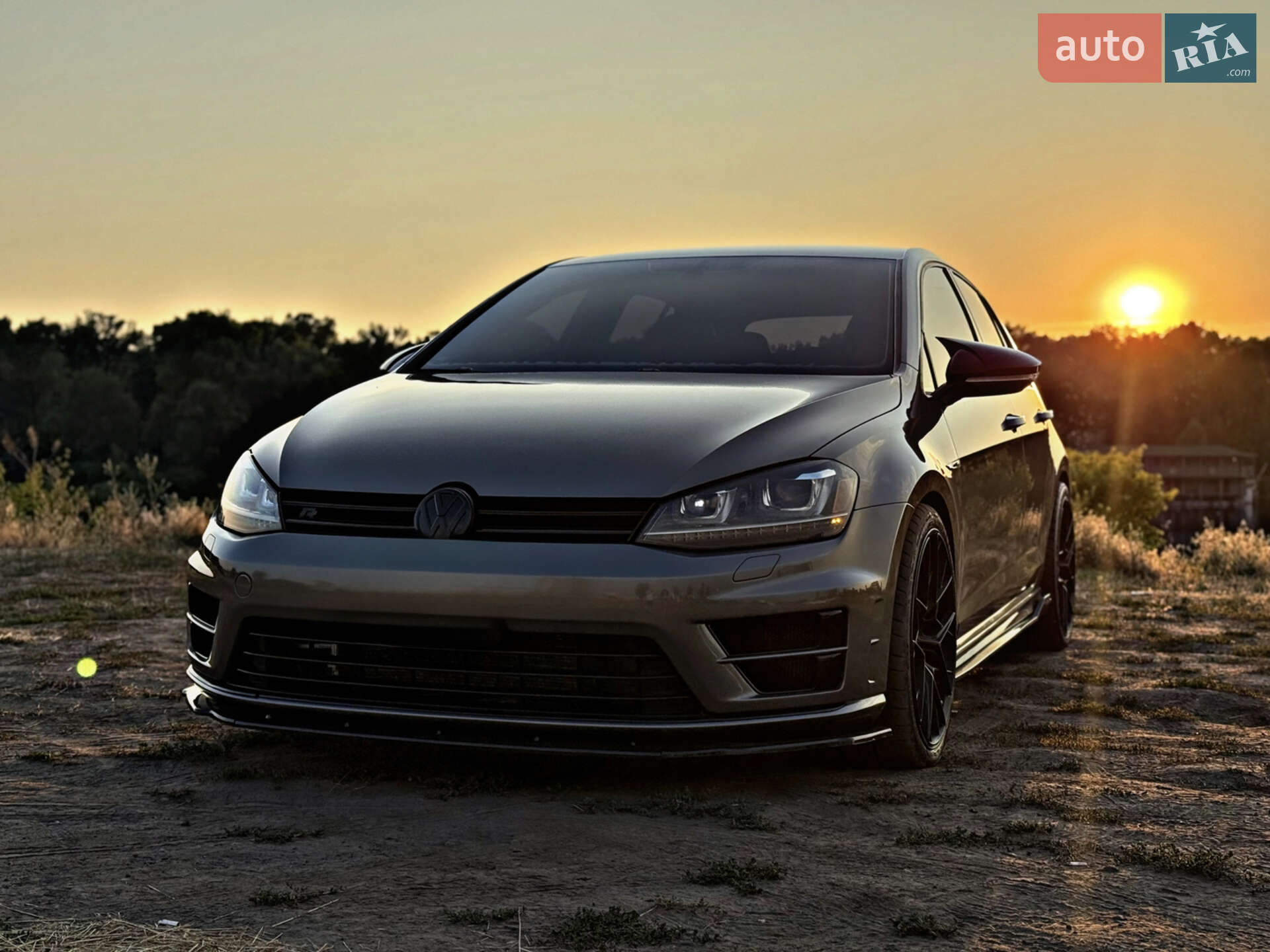 VOLKSWAGEN GOLF R 2015