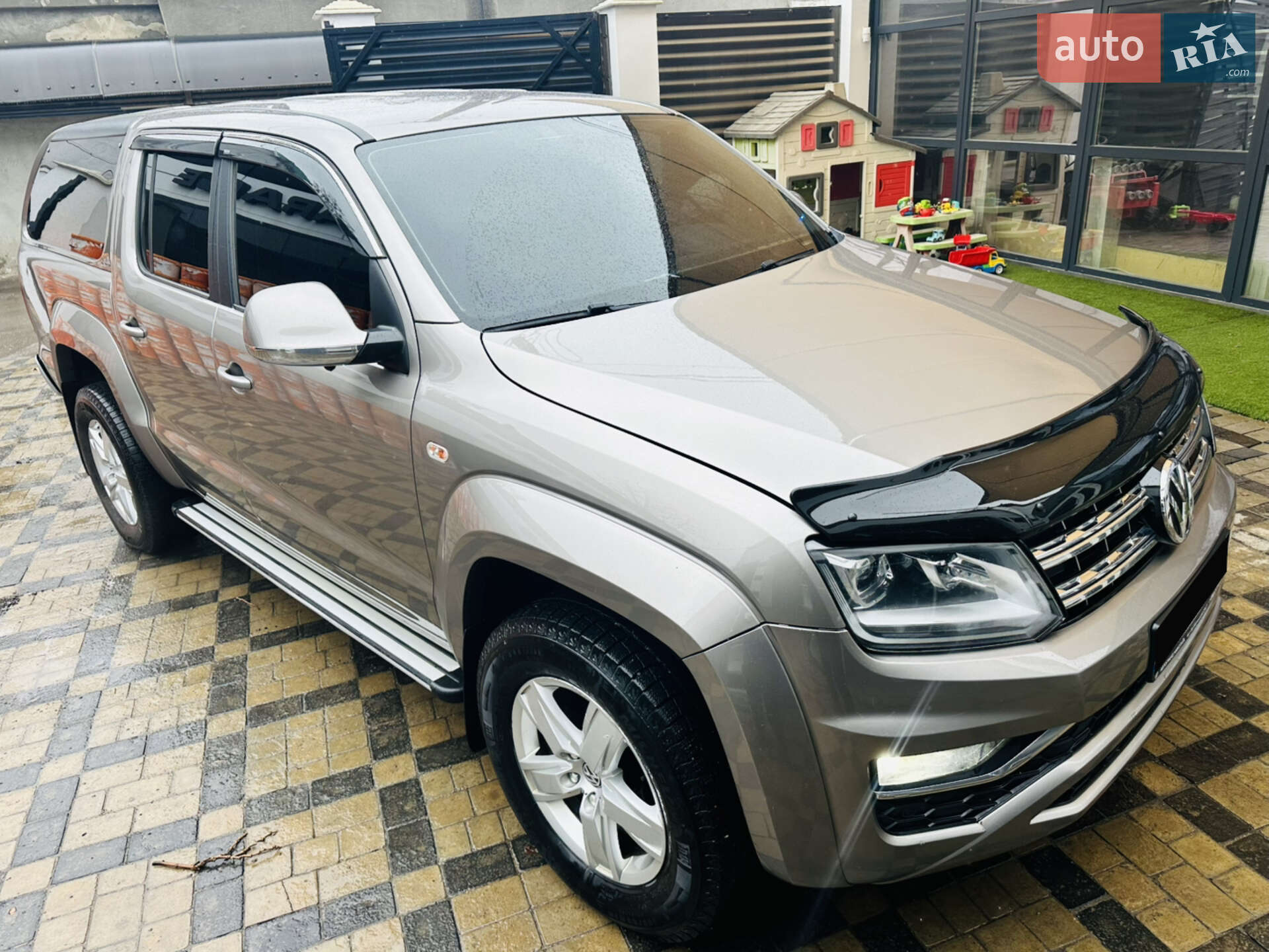 VOLKSWAGEN AMAROK 2017