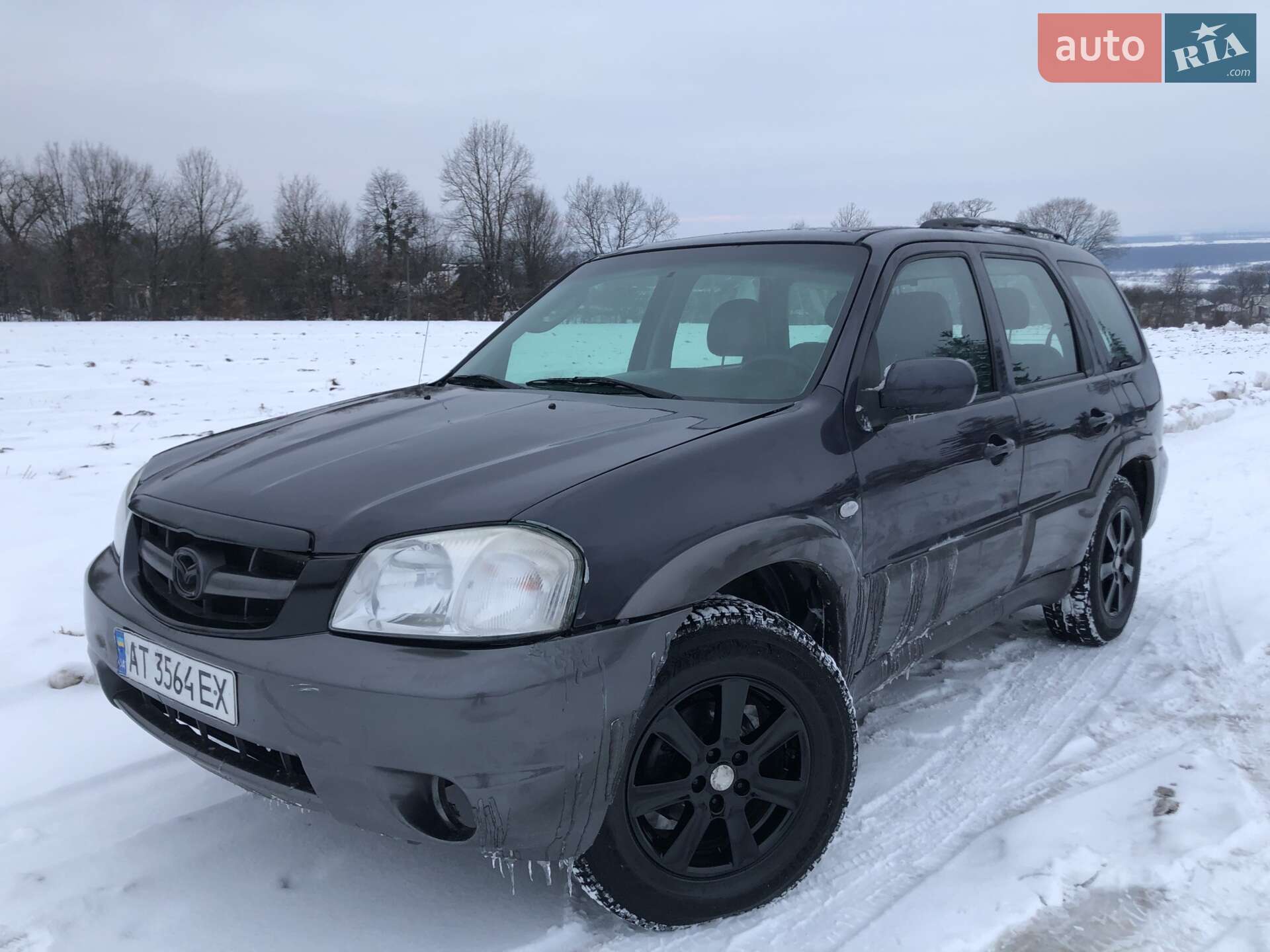 MAZDA TRIBUTE 2004